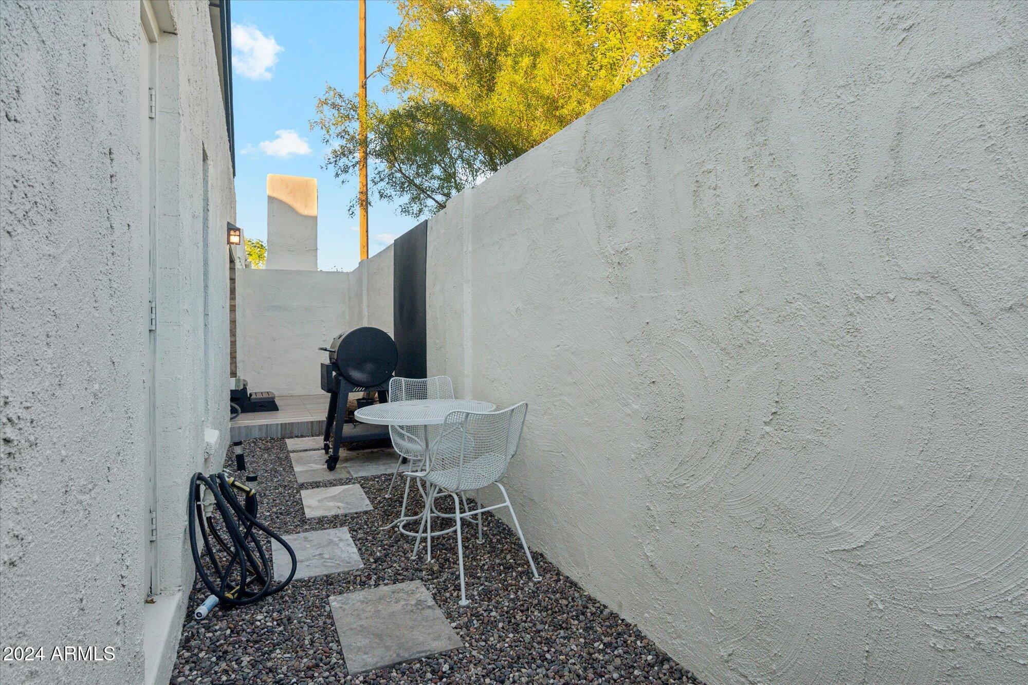 6547 N VILLA MANANA Drive