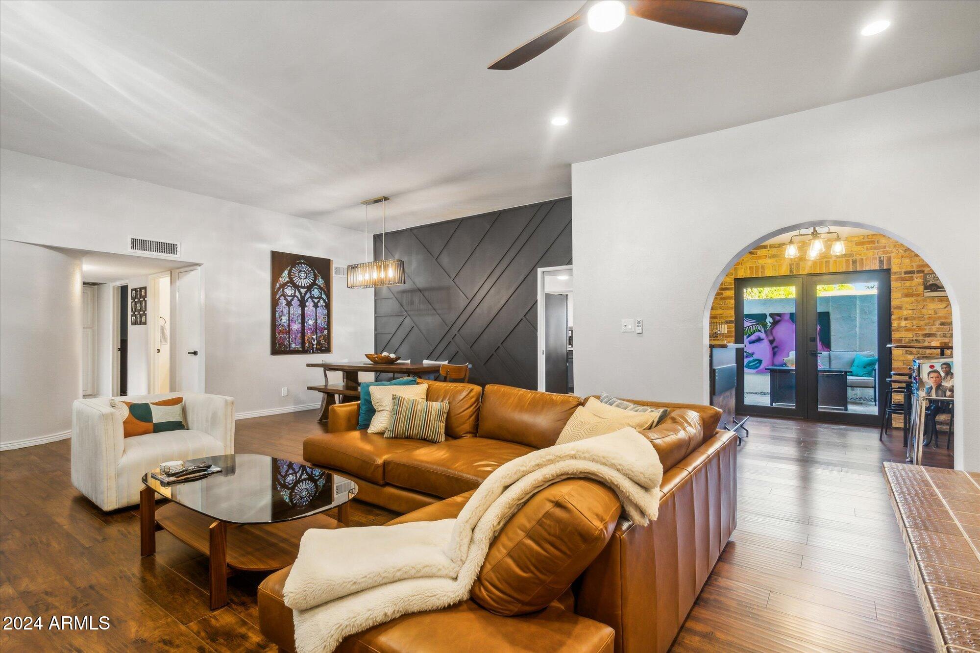 6547 N VILLA MANANA Drive