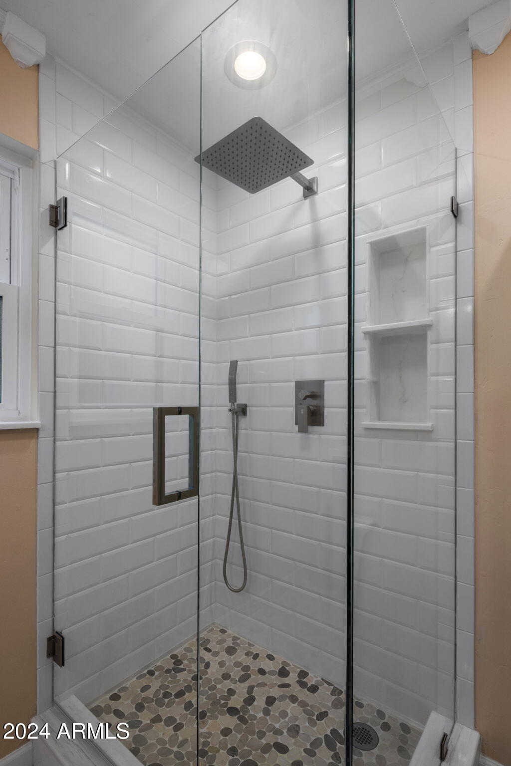 930 W CATALINA Drive