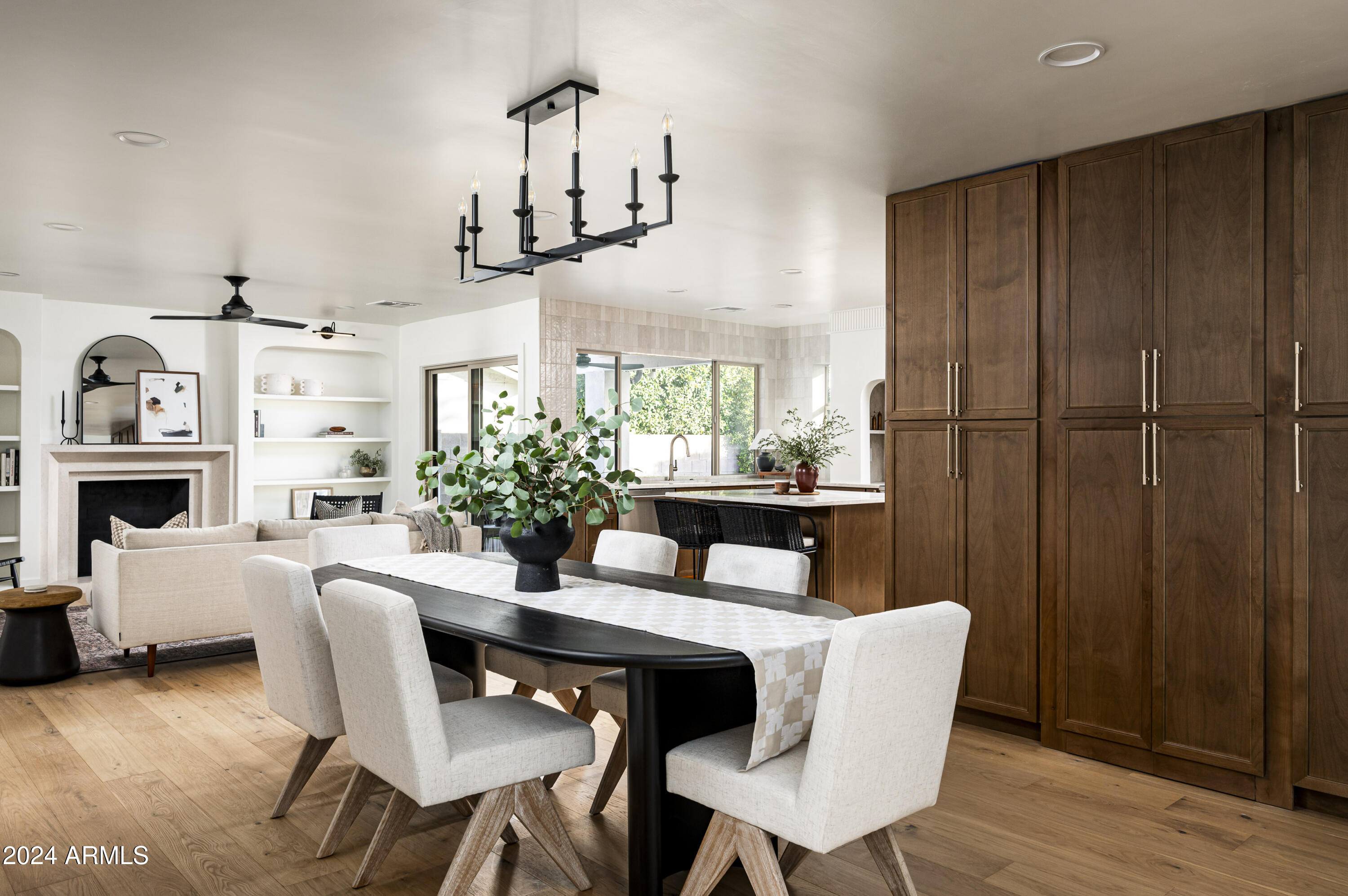 7511 E WOODSAGE Lane