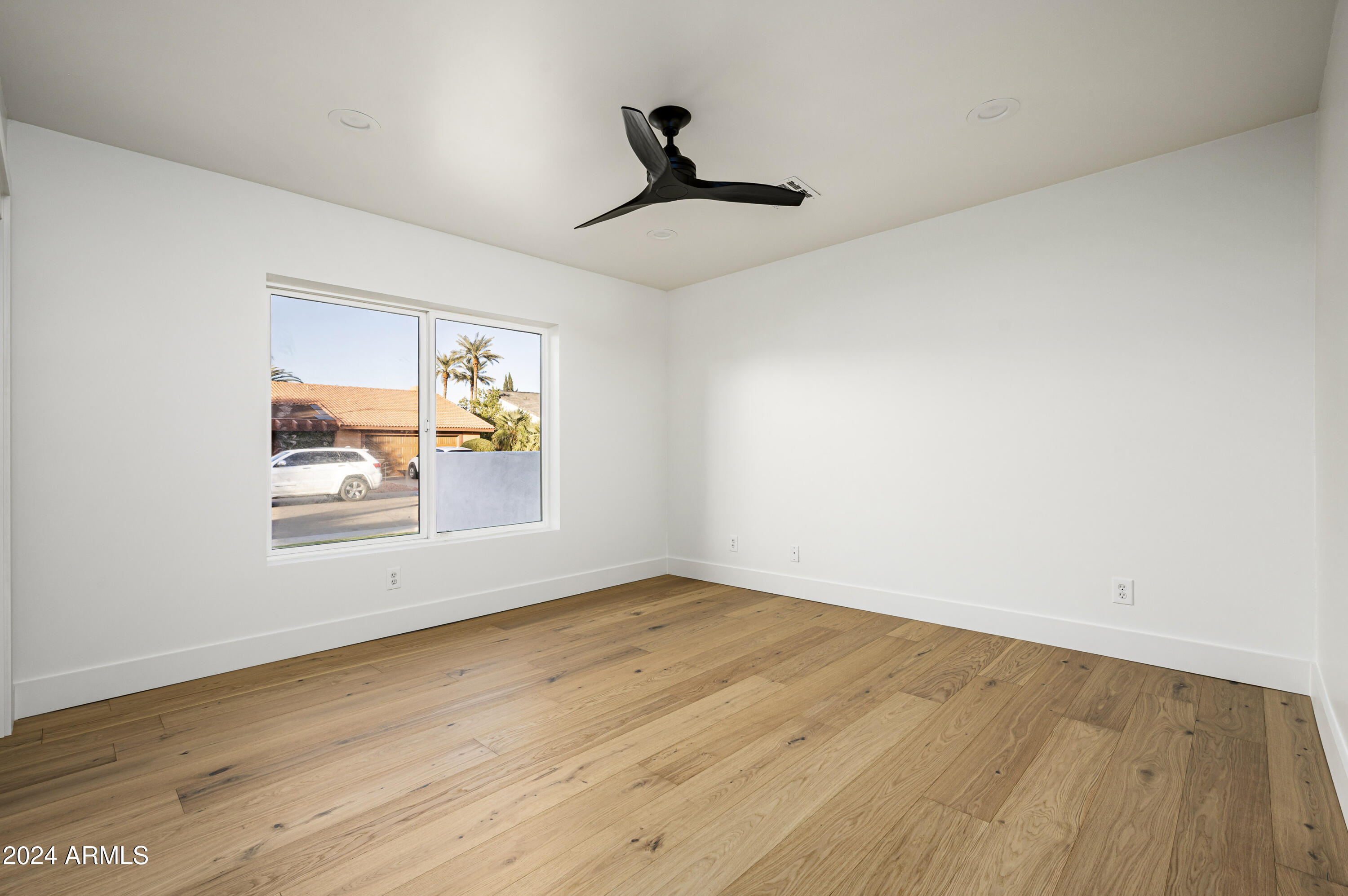 7511 E WOODSAGE Lane