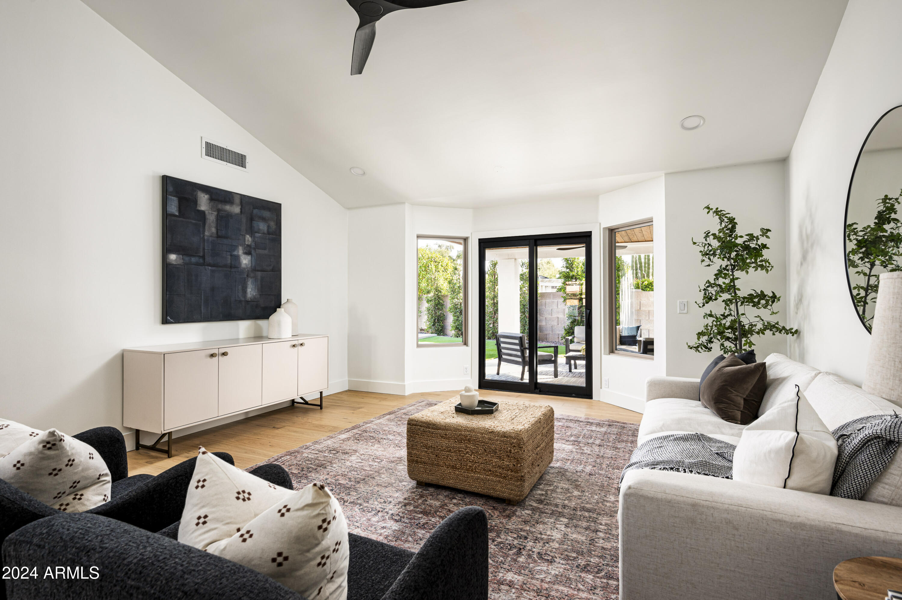 7511 E WOODSAGE Lane