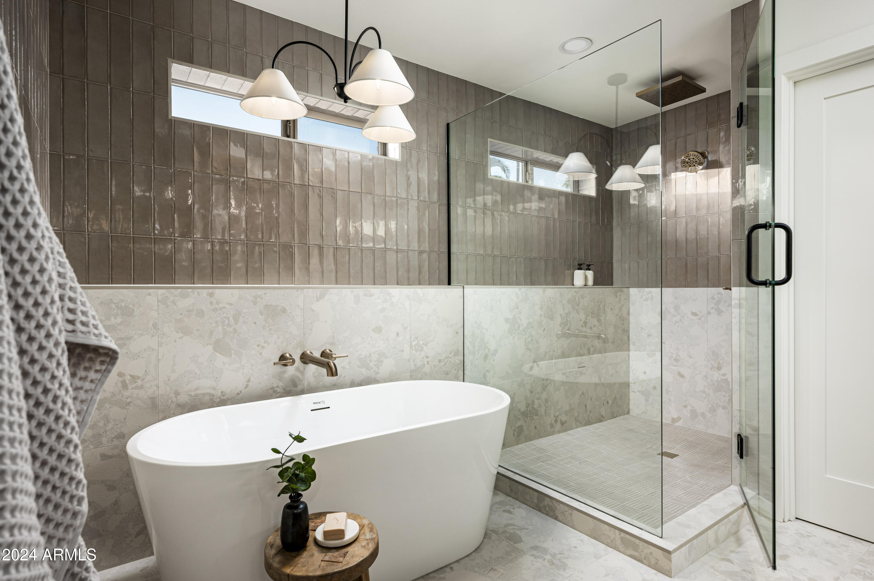 7511 E WOODSAGE Lane