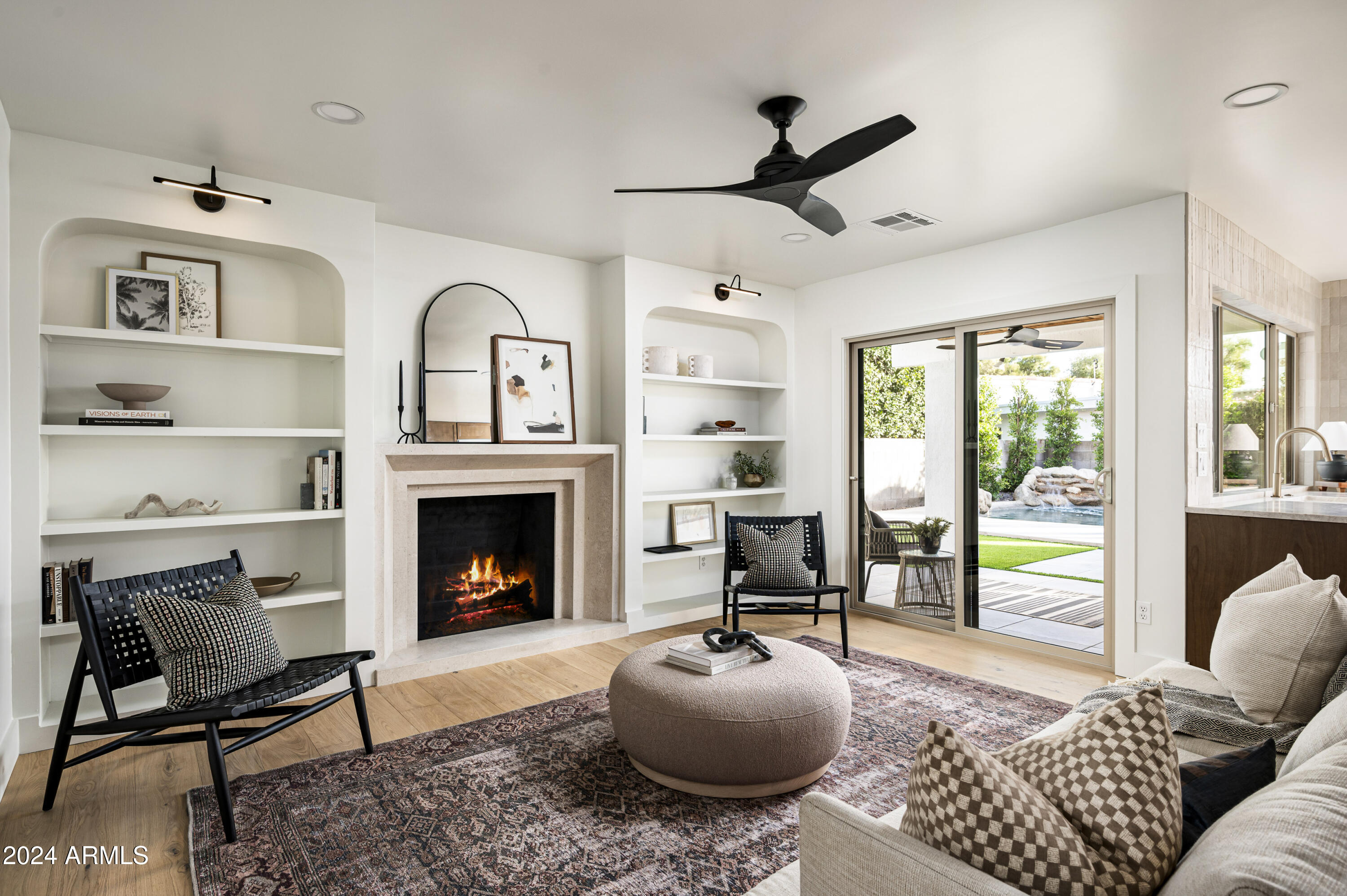 7511 E WOODSAGE Lane