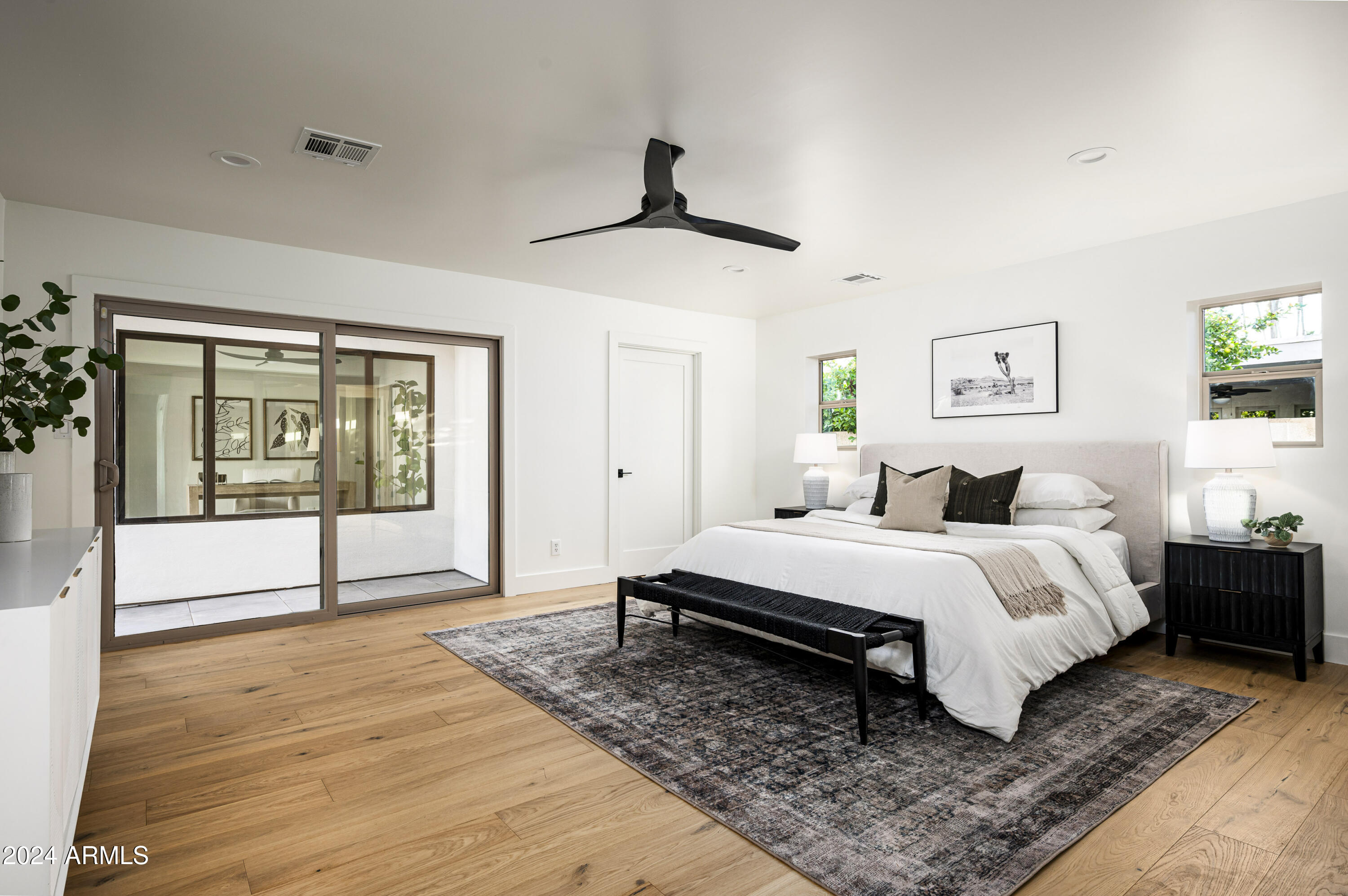 7511 E WOODSAGE Lane