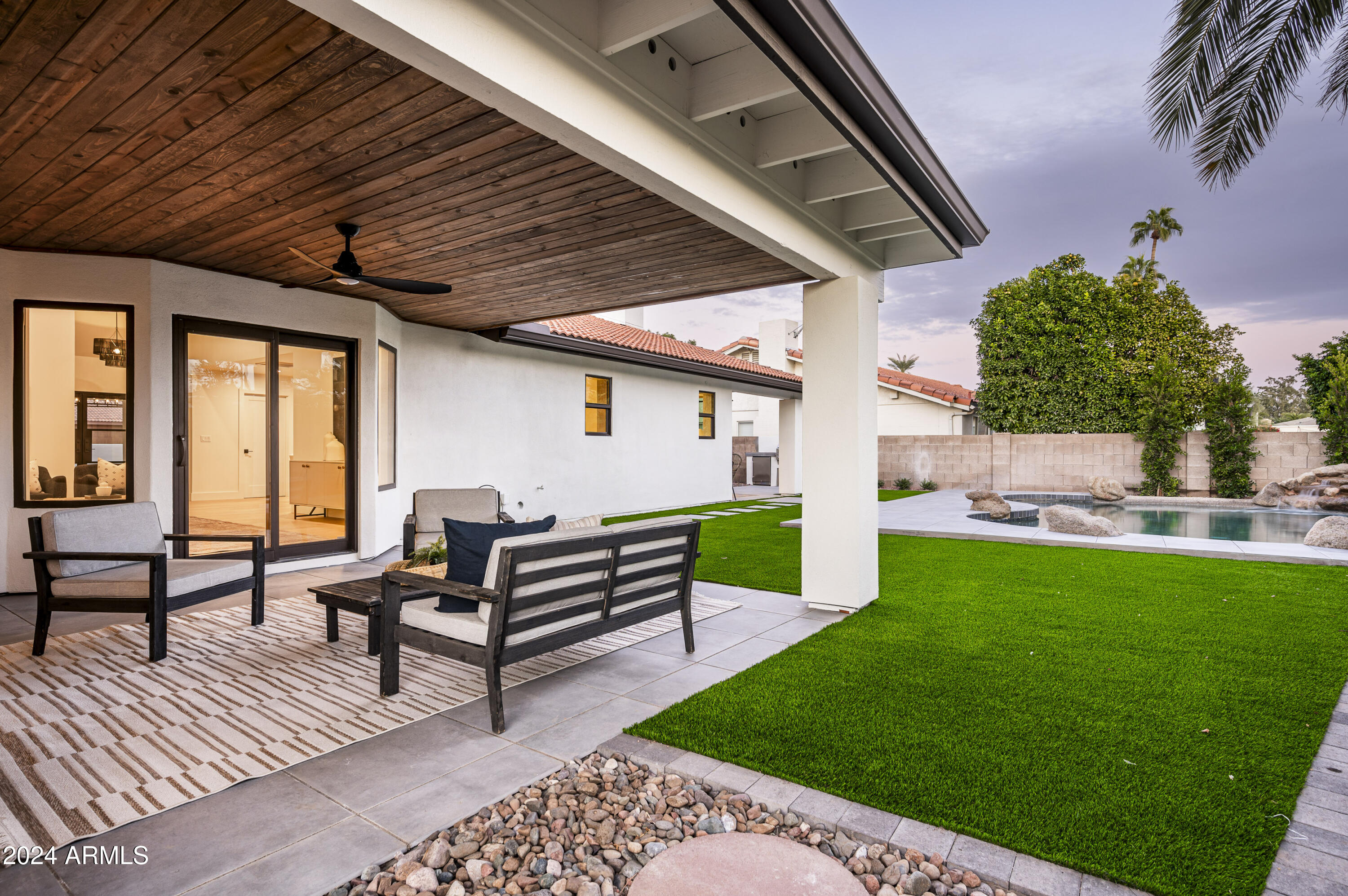 7511 E WOODSAGE Lane