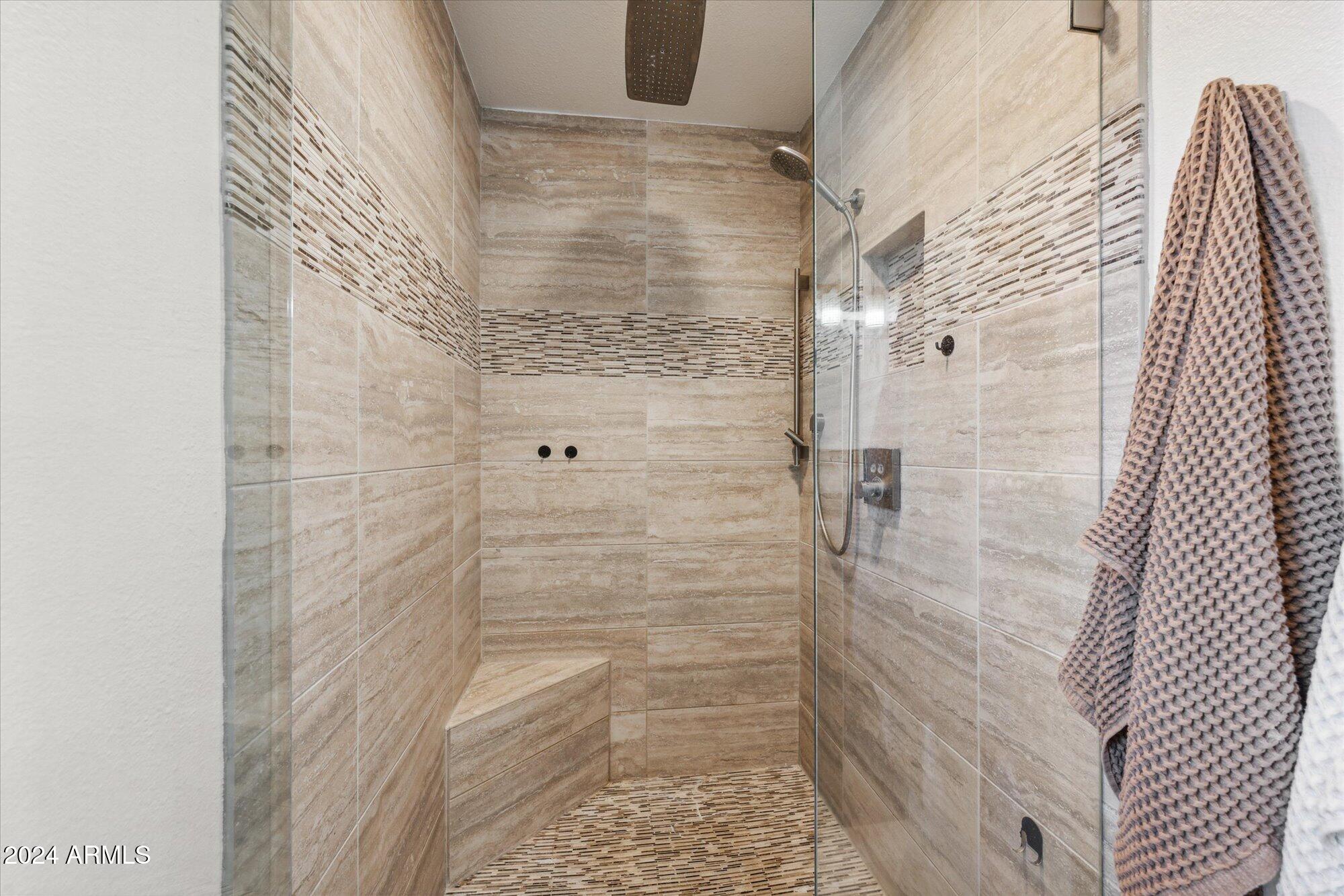 3927 E PARADISE Drive