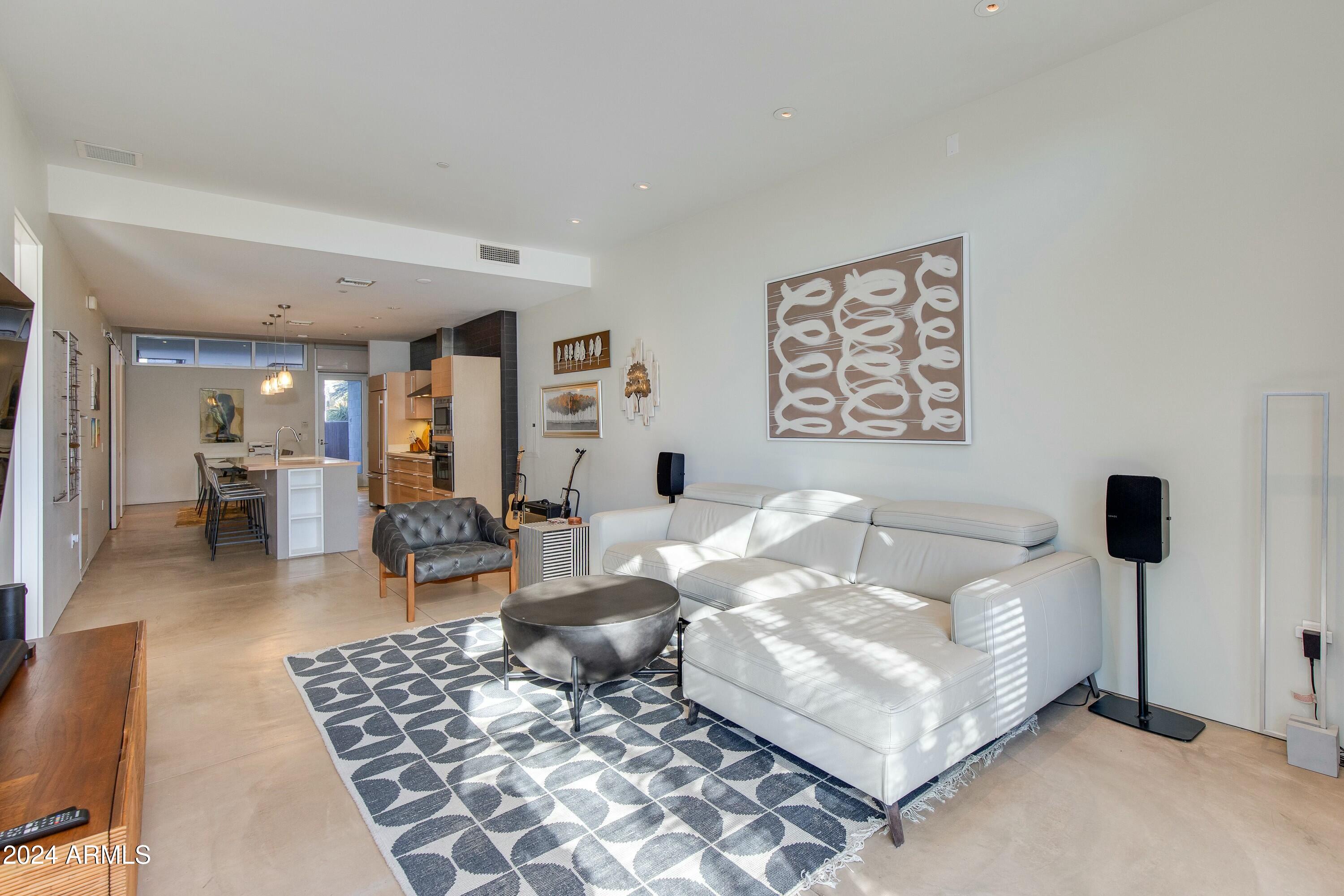 4737 N SCOTTSDALE Road Unit: 1007