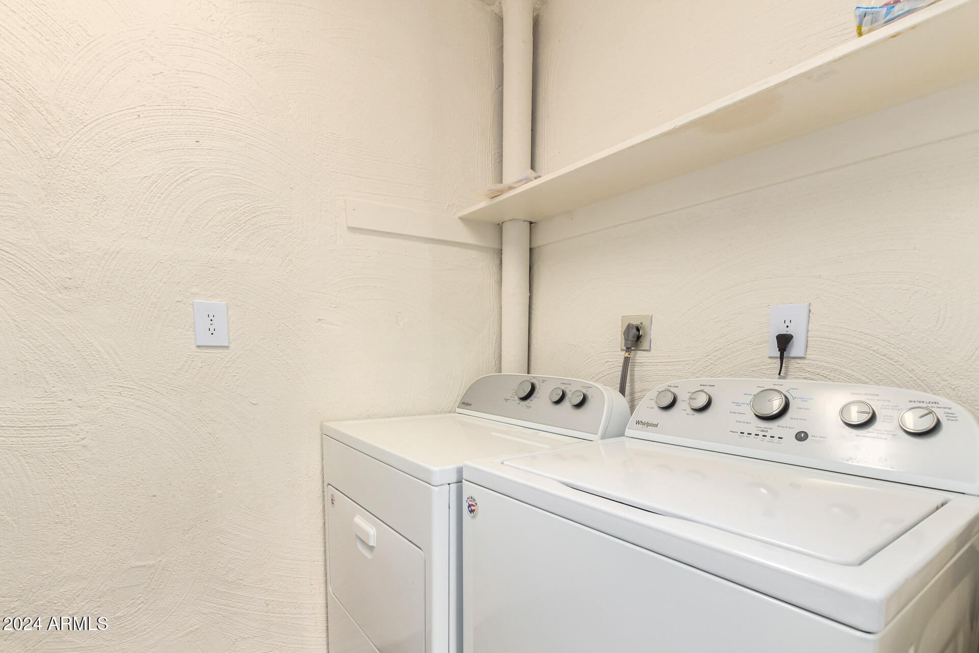 11048 N 28TH Drive, 145