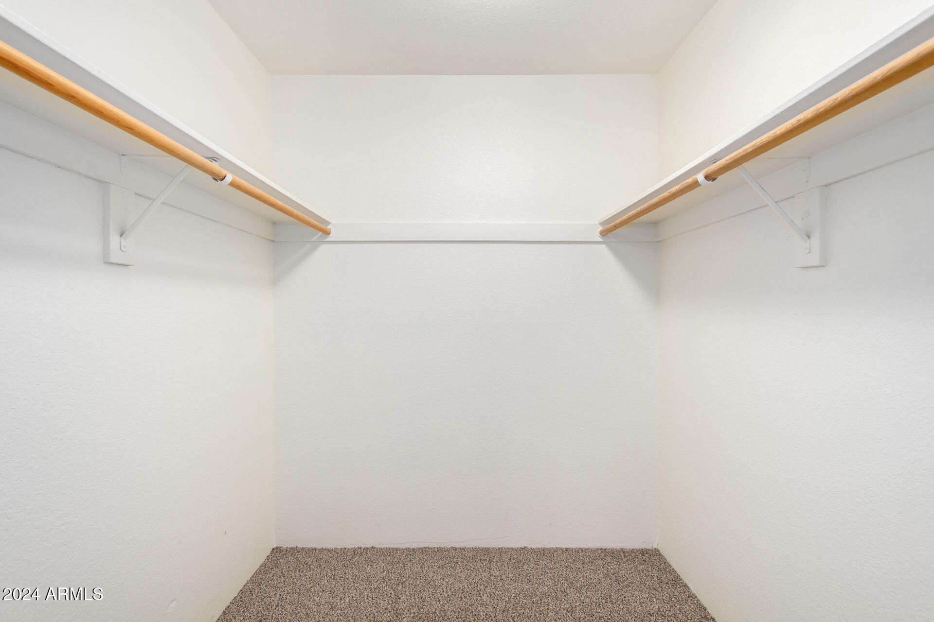 11048 N 28TH Drive, 145