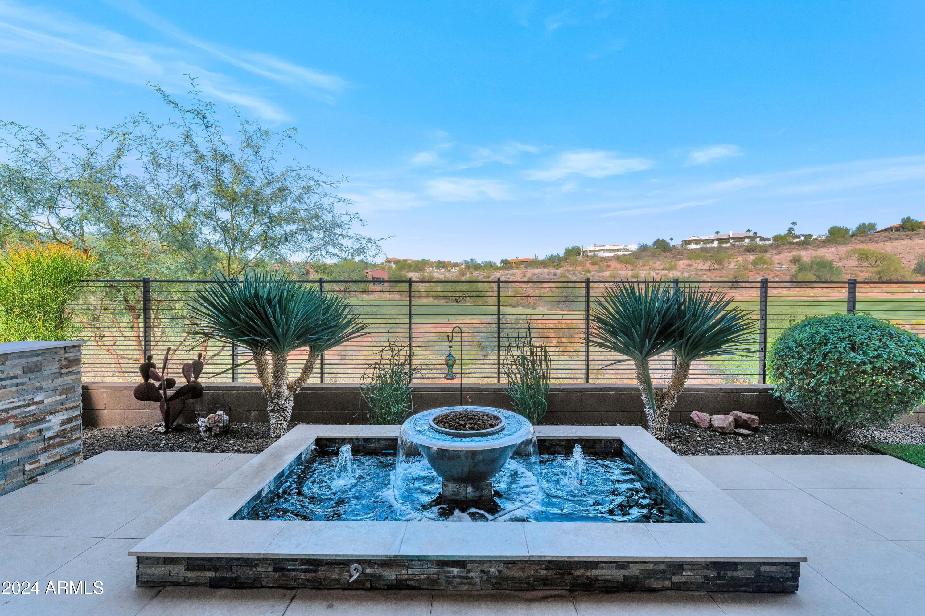 16072 E RIDGESTONE Drive