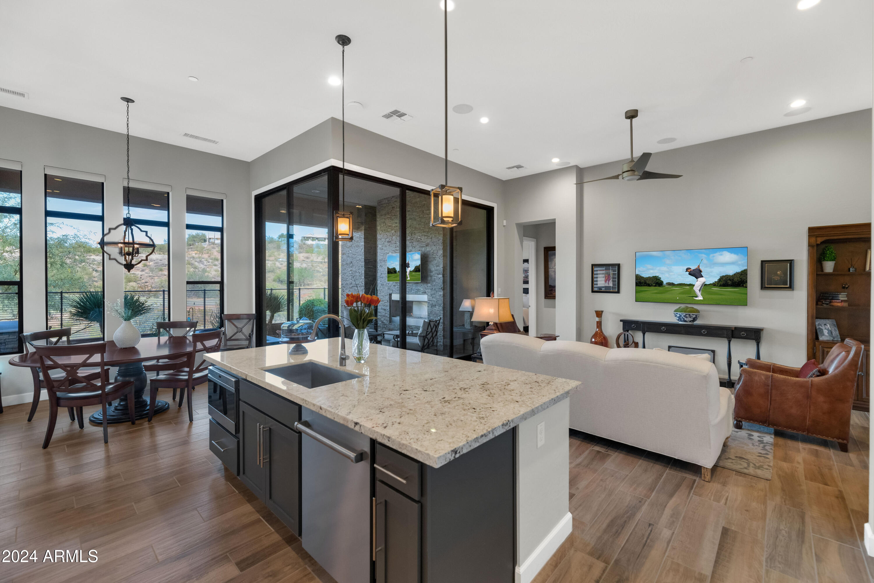 16072 E RIDGESTONE Drive