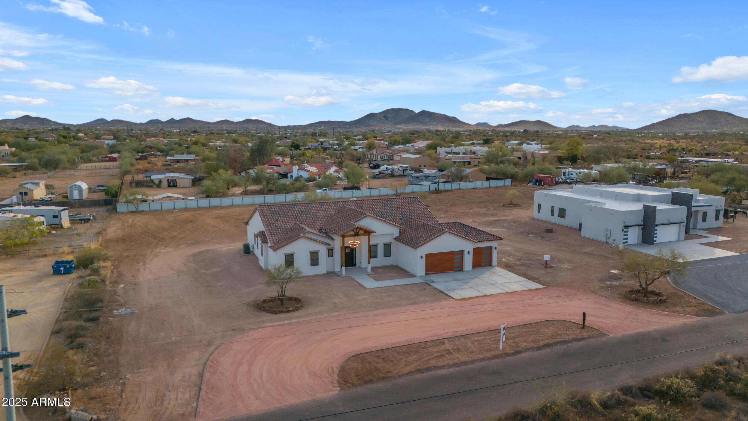 433 W Saddle Mountain Road