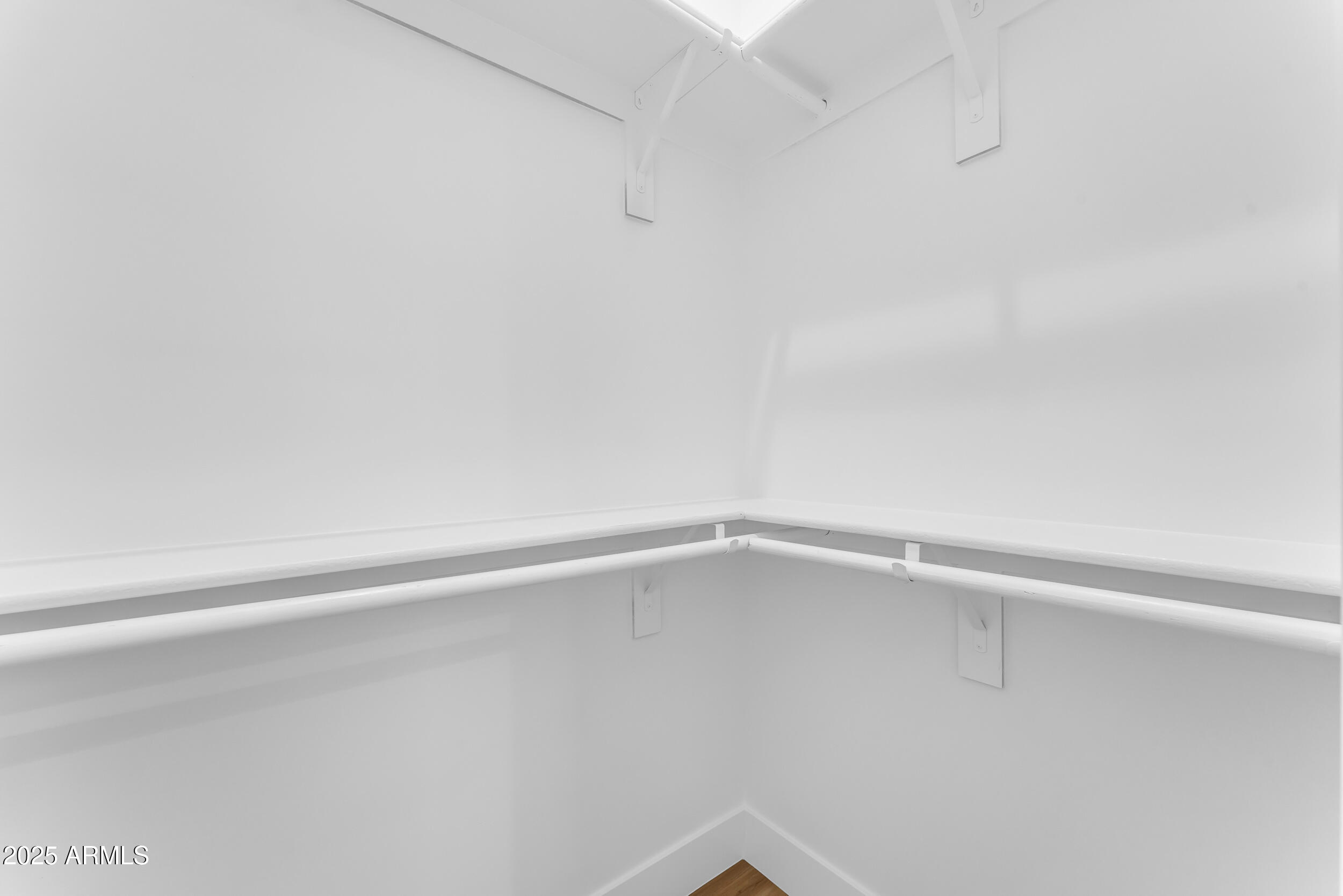 433 W Saddle Mountain Road