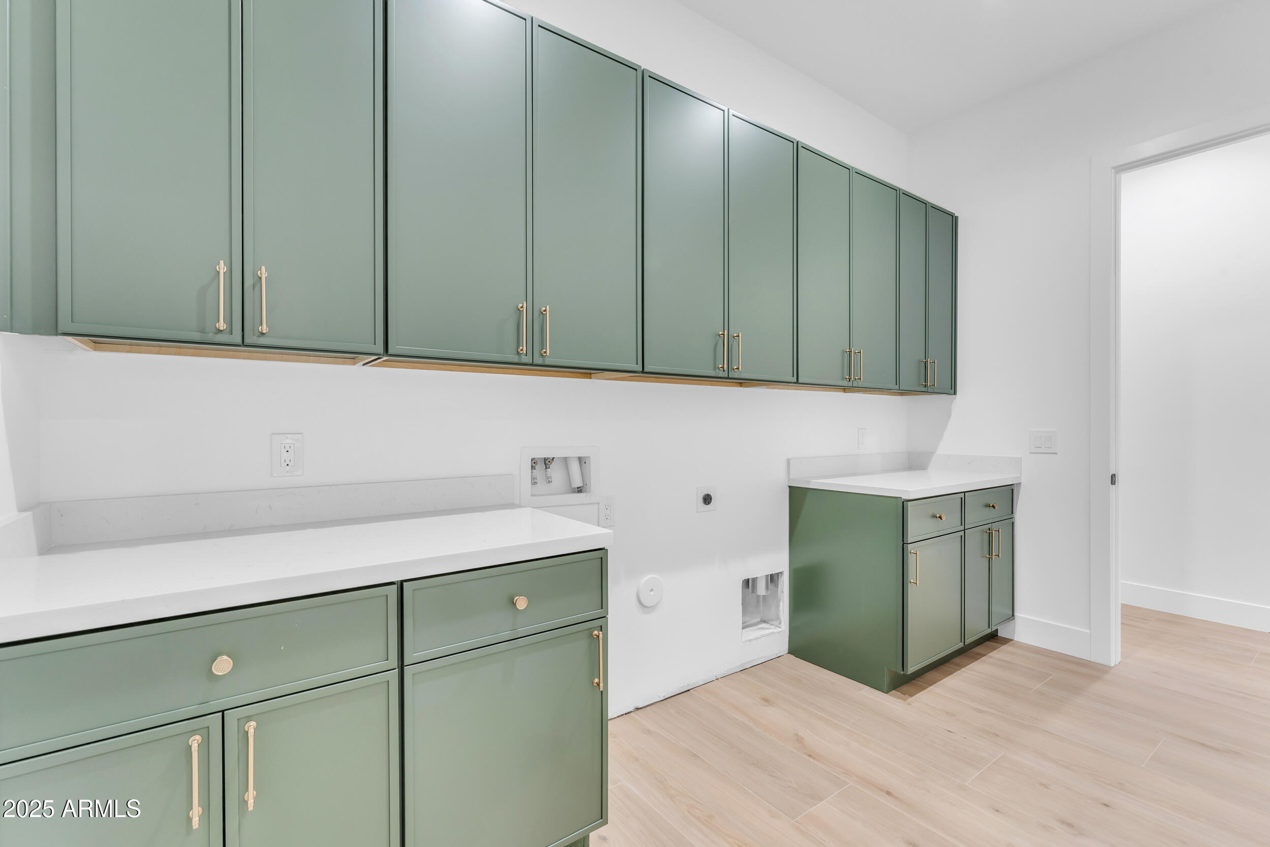 433 W Saddle Mountain Road