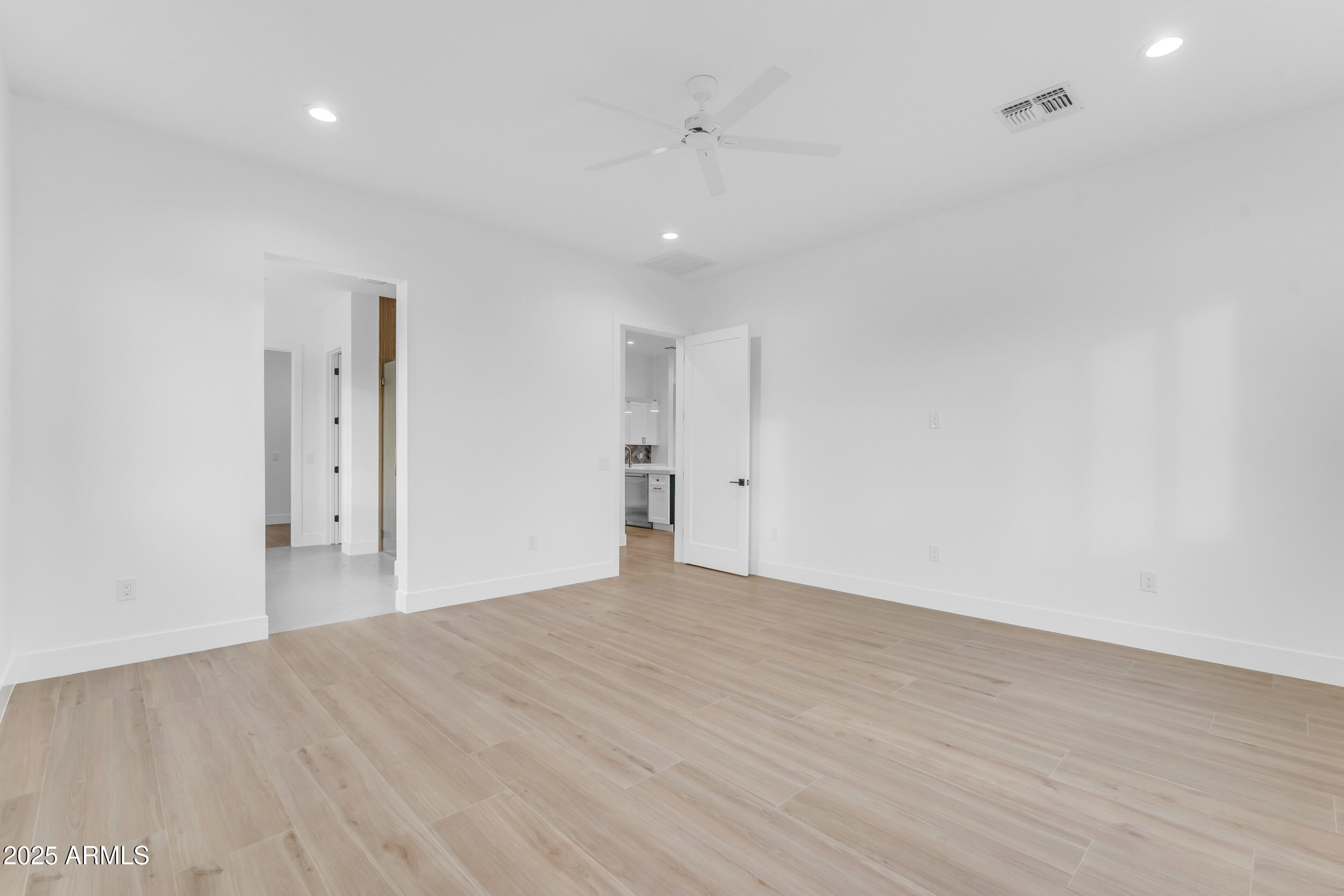 433 W Saddle Mountain Road