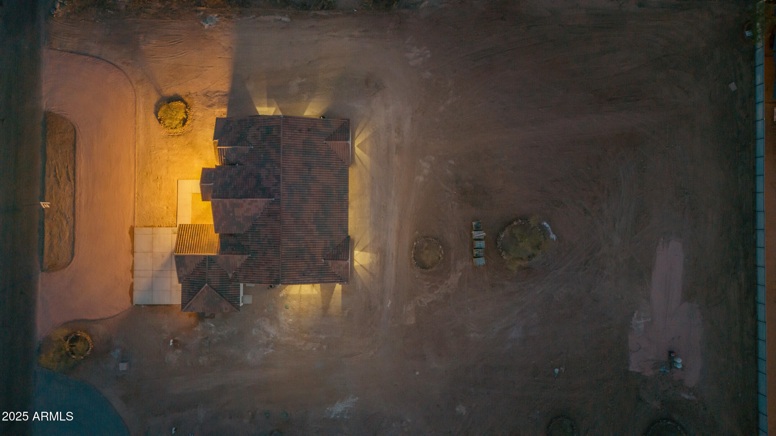 433 W Saddle Mountain Road