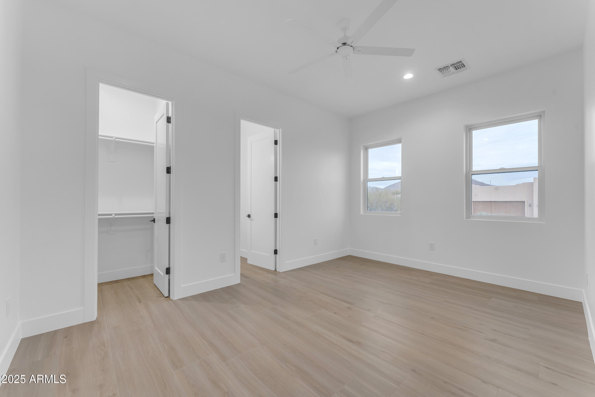 433 W Saddle Mountain Road