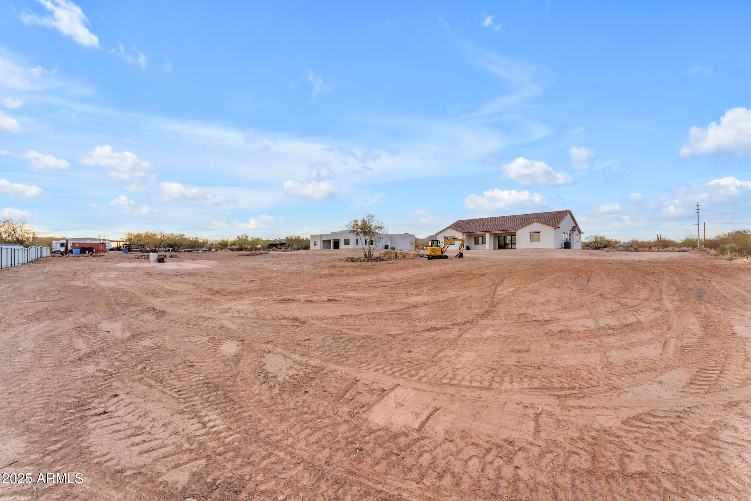 433 W Saddle Mountain Road