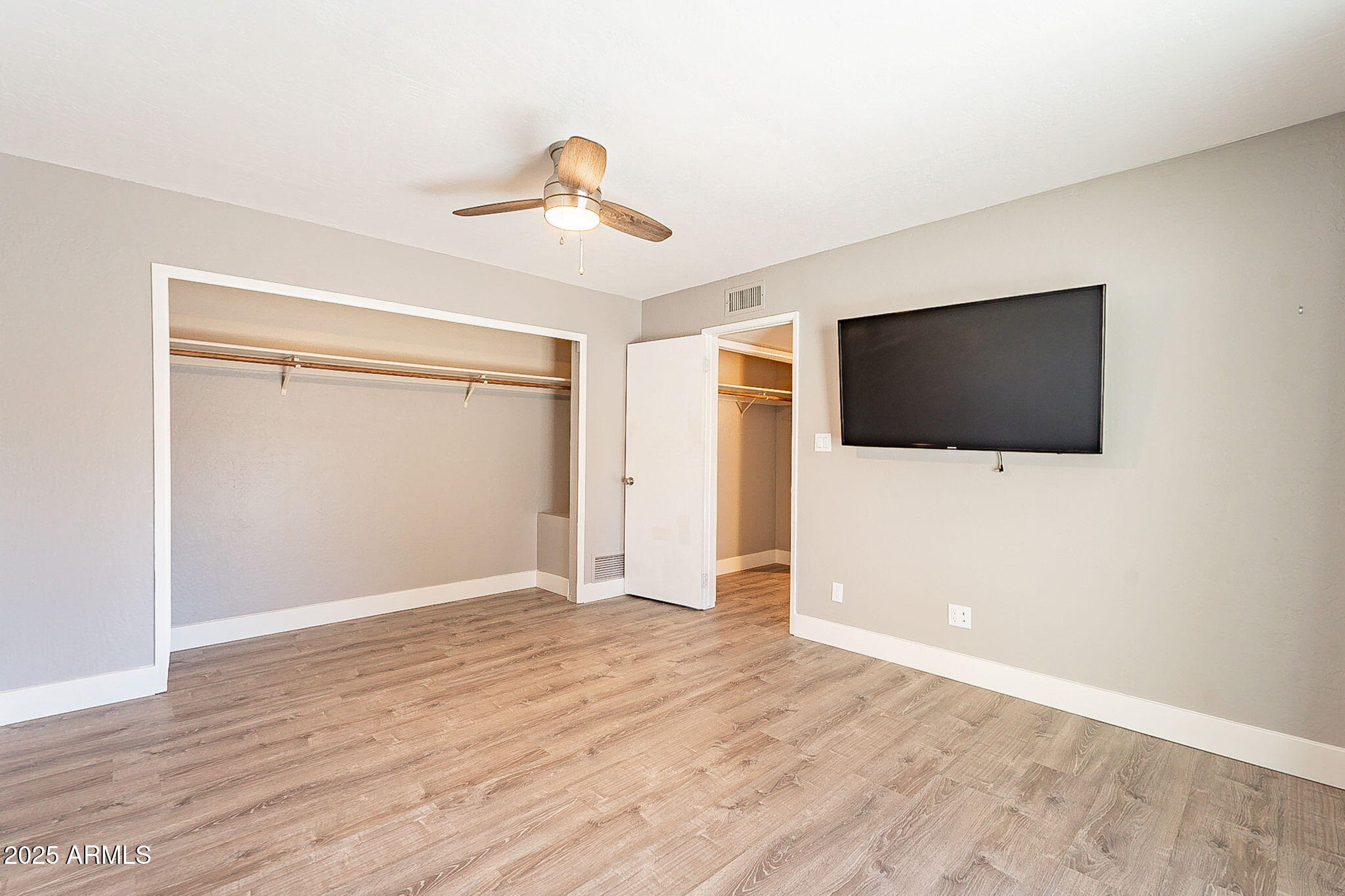 14236 N SAGUARO Boulevard 1 and 2