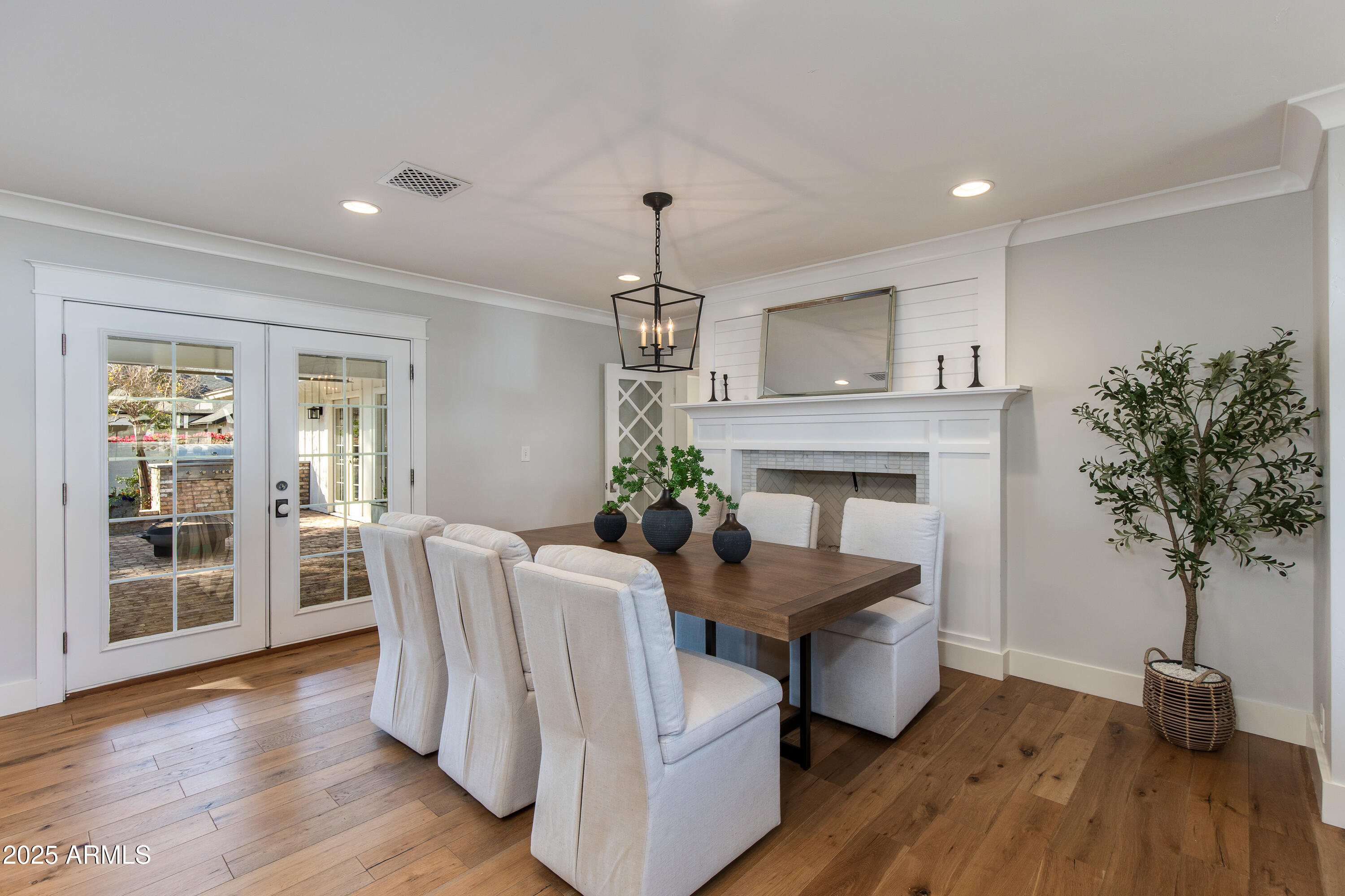 4525 E CALLE TUBERIA