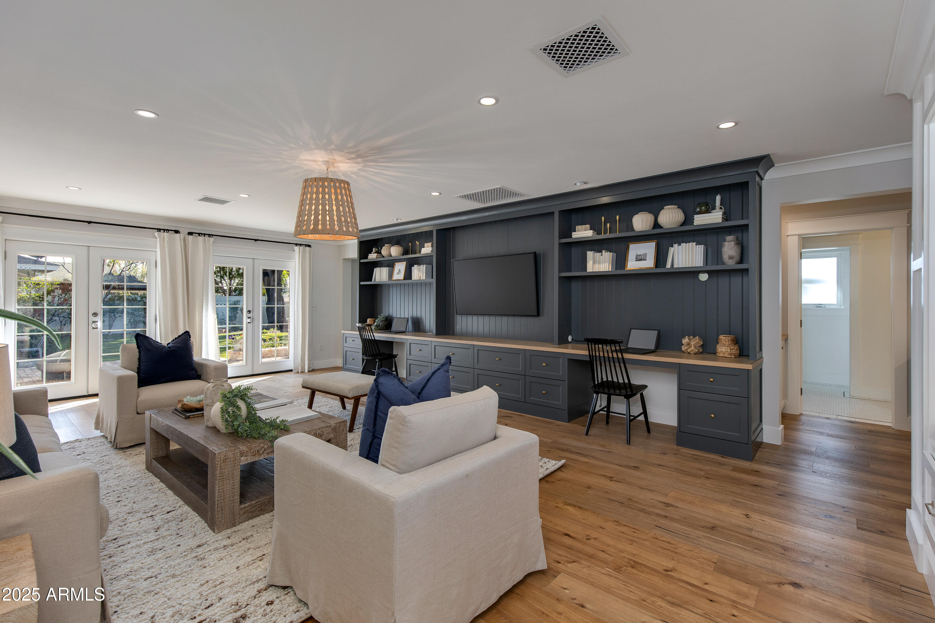 4525 E CALLE TUBERIA