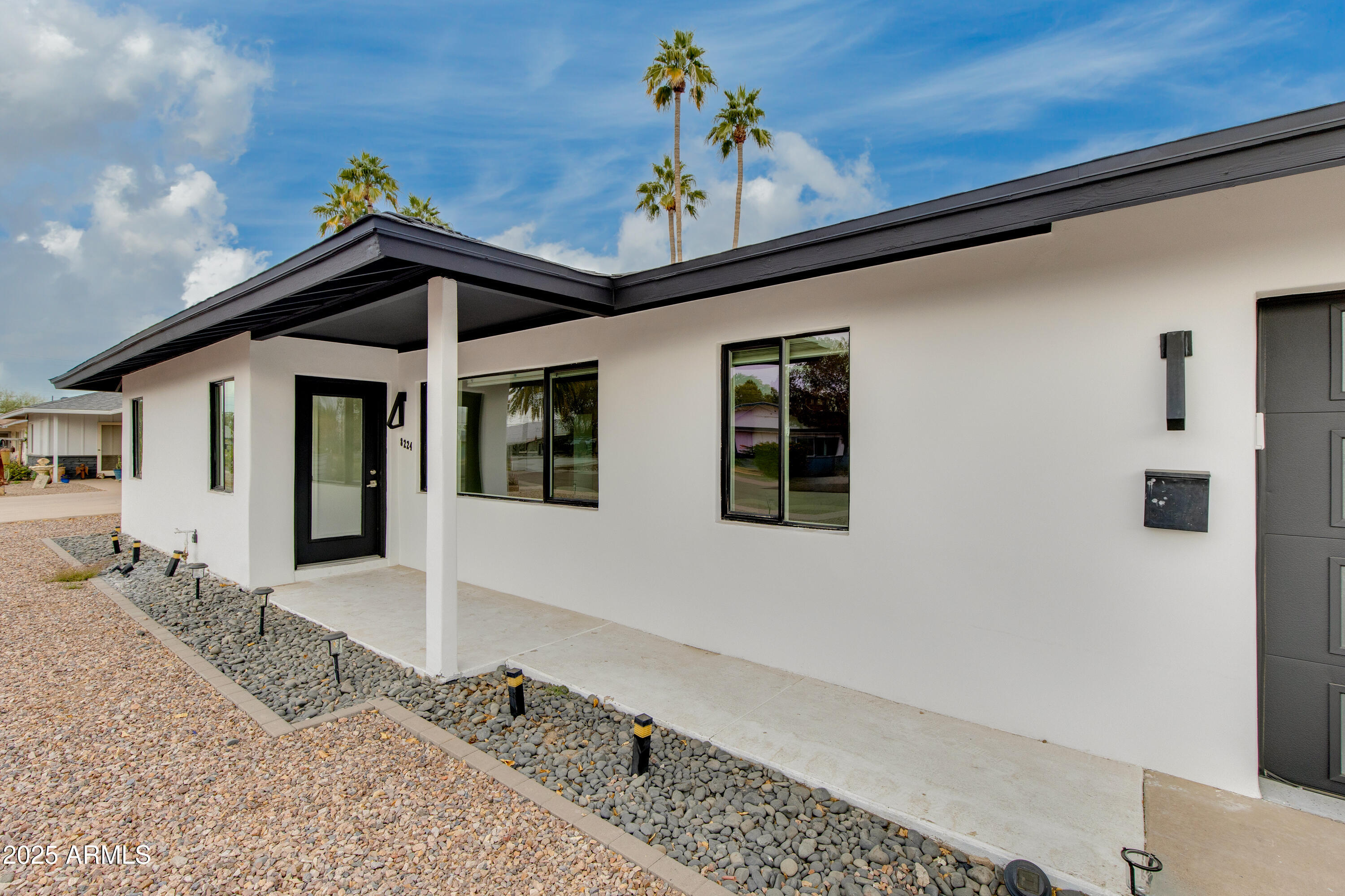 8224 E VIRGINIA Avenue