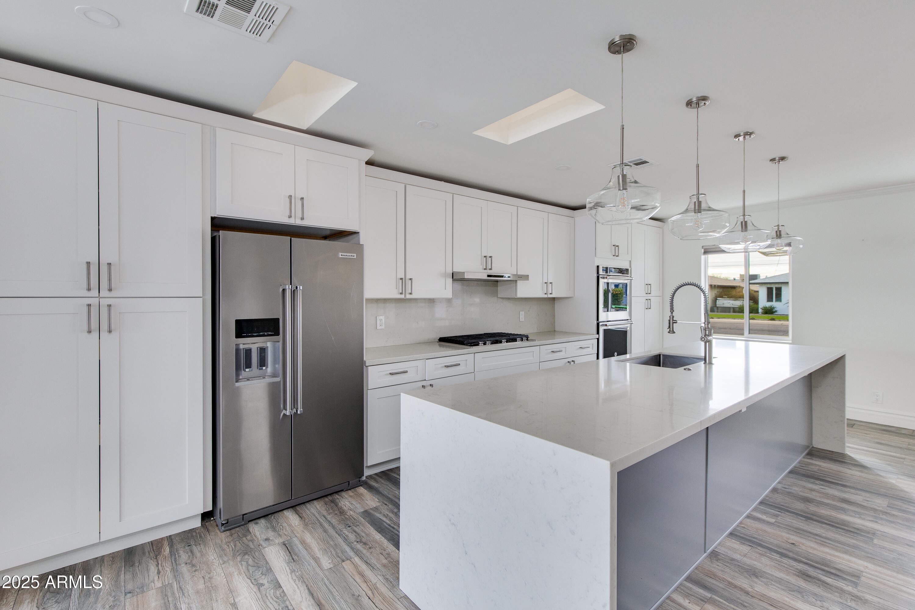 8224 E VIRGINIA Avenue