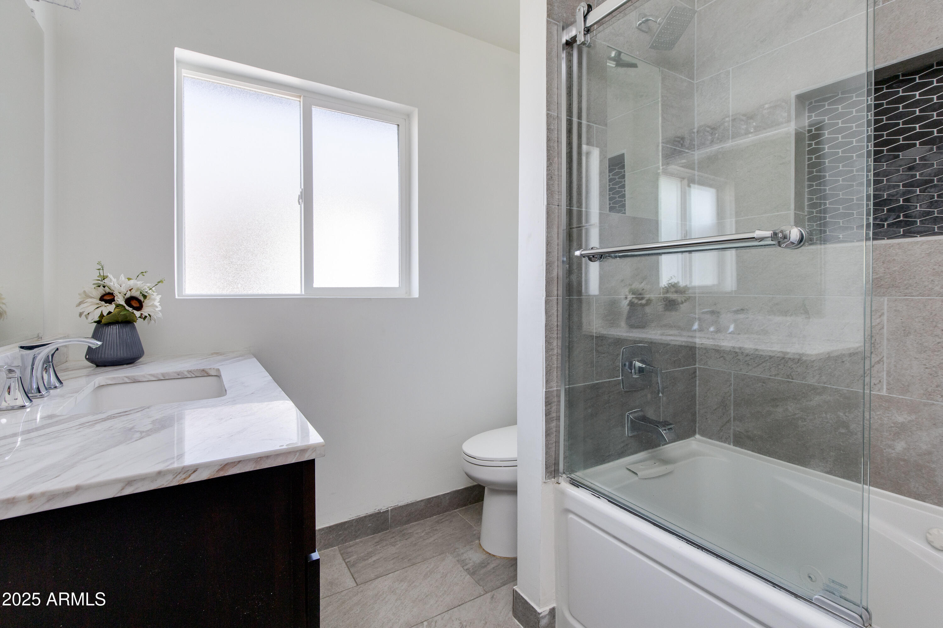 8224 E VIRGINIA Avenue