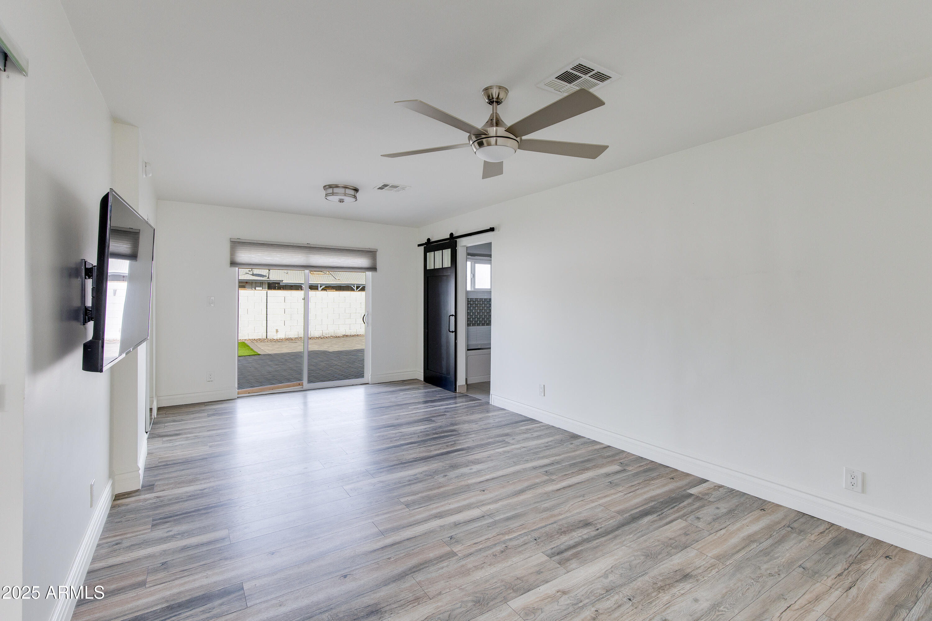 8224 E VIRGINIA Avenue