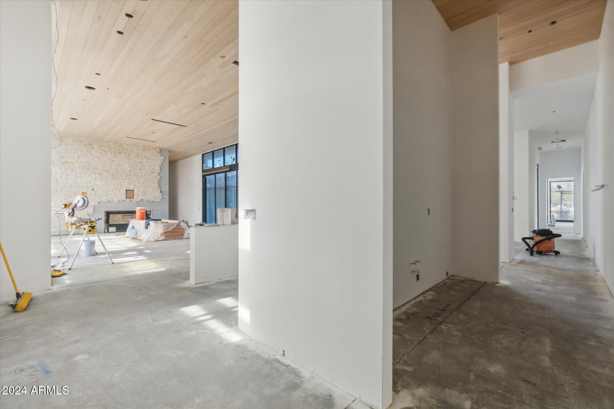 7034 E PARADISE Drive