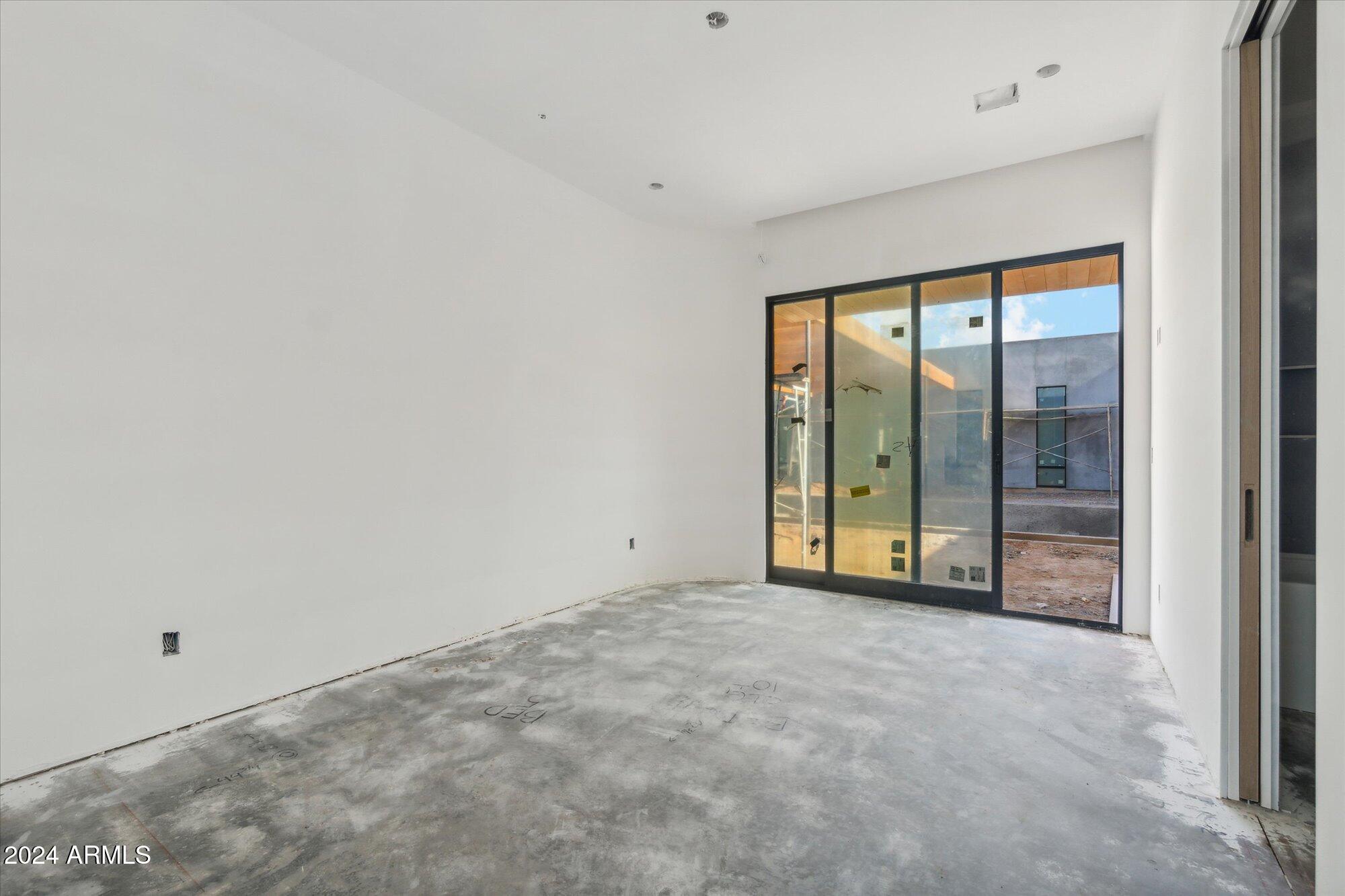 7034 E PARADISE Drive