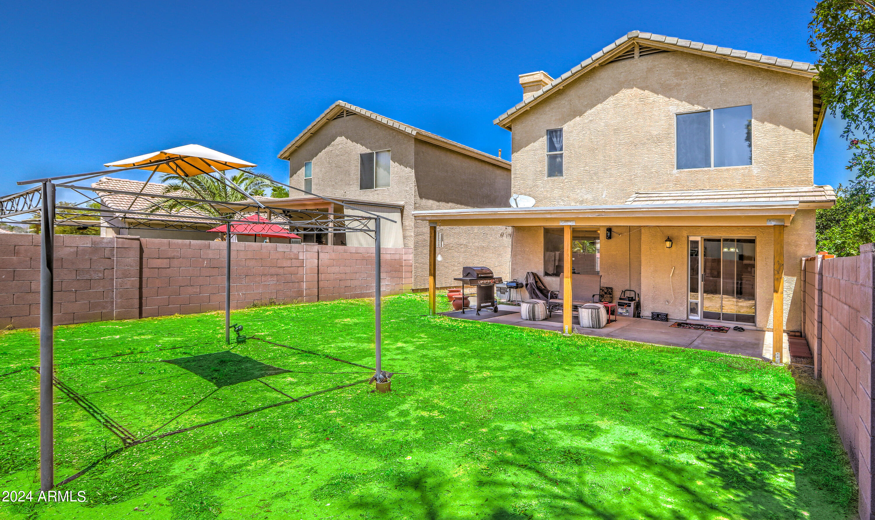 4711 E SILVERWOOD Drive