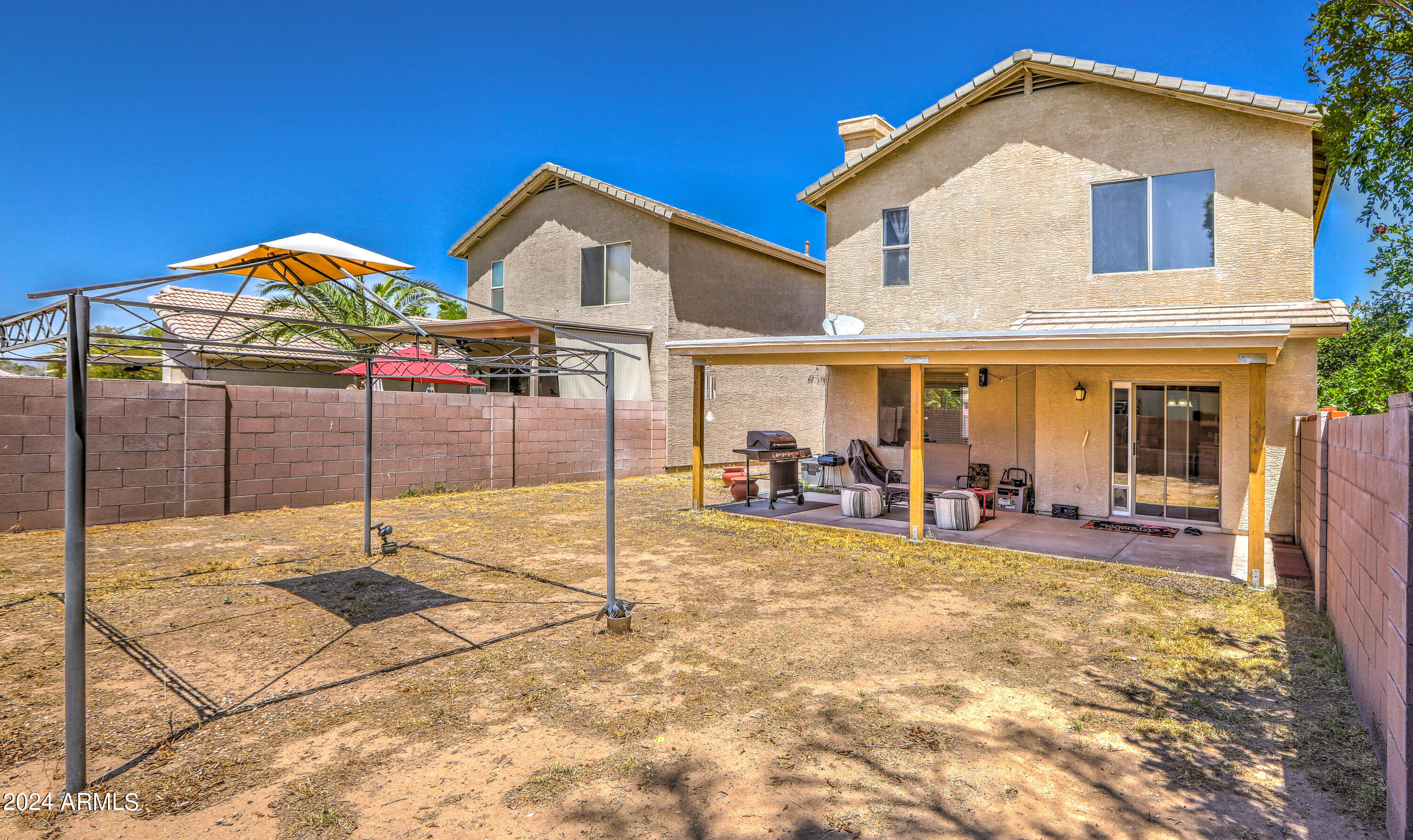 4711 E SILVERWOOD Drive