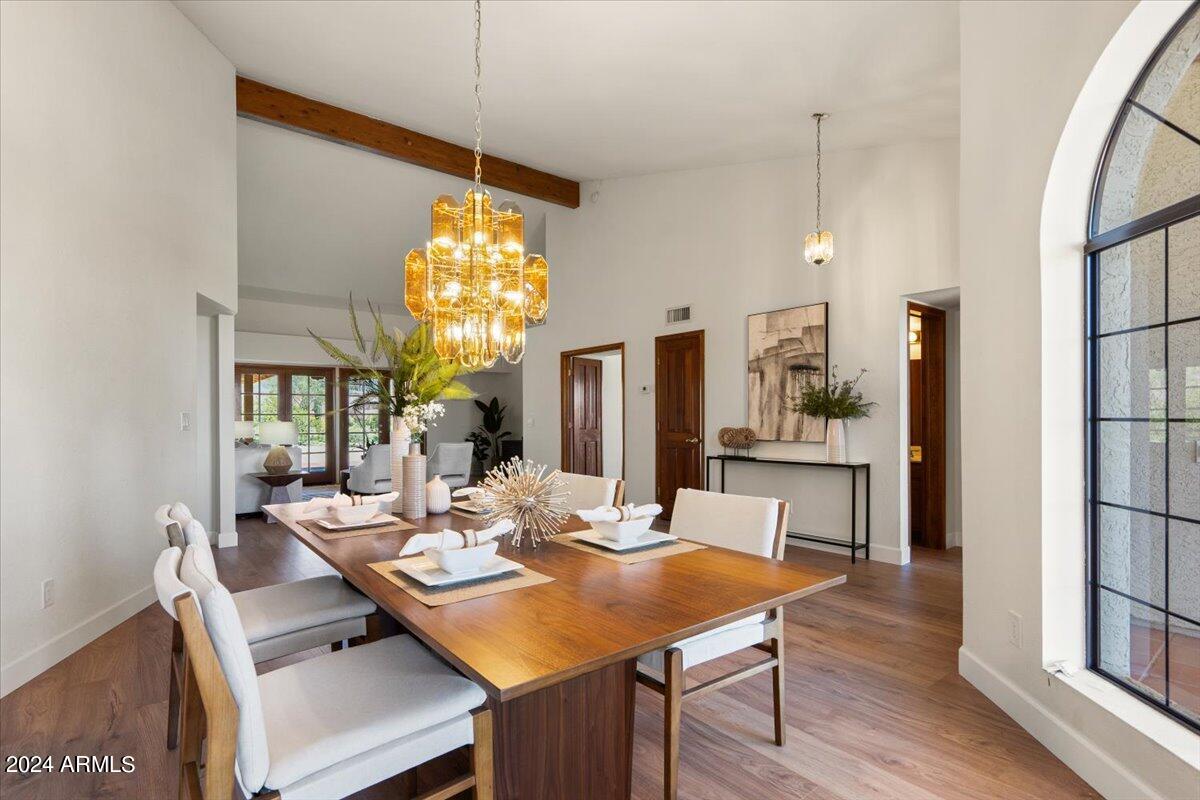 22419 N LOS CABALLOS Drive