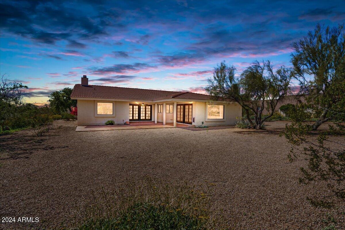 22419 N LOS CABALLOS Drive