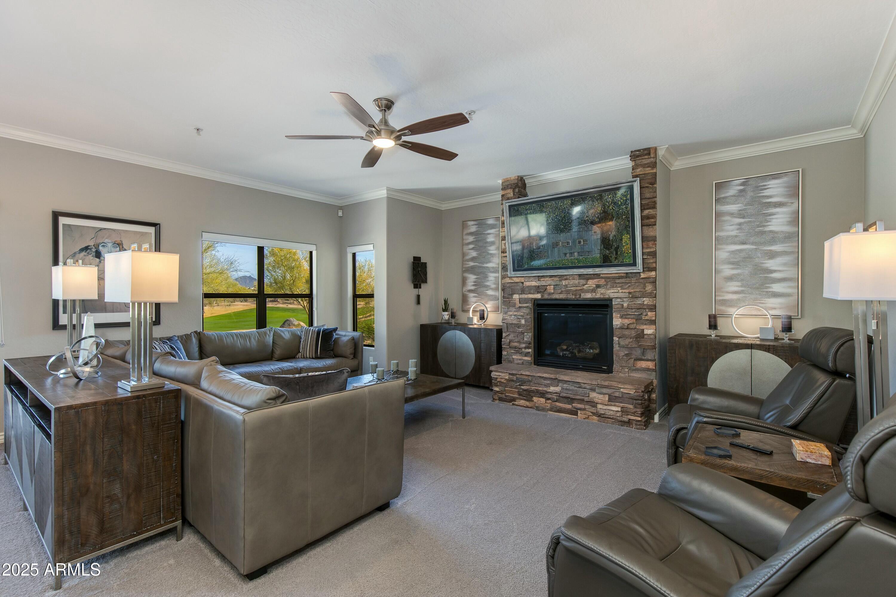 21320 N 56TH Street, 2043