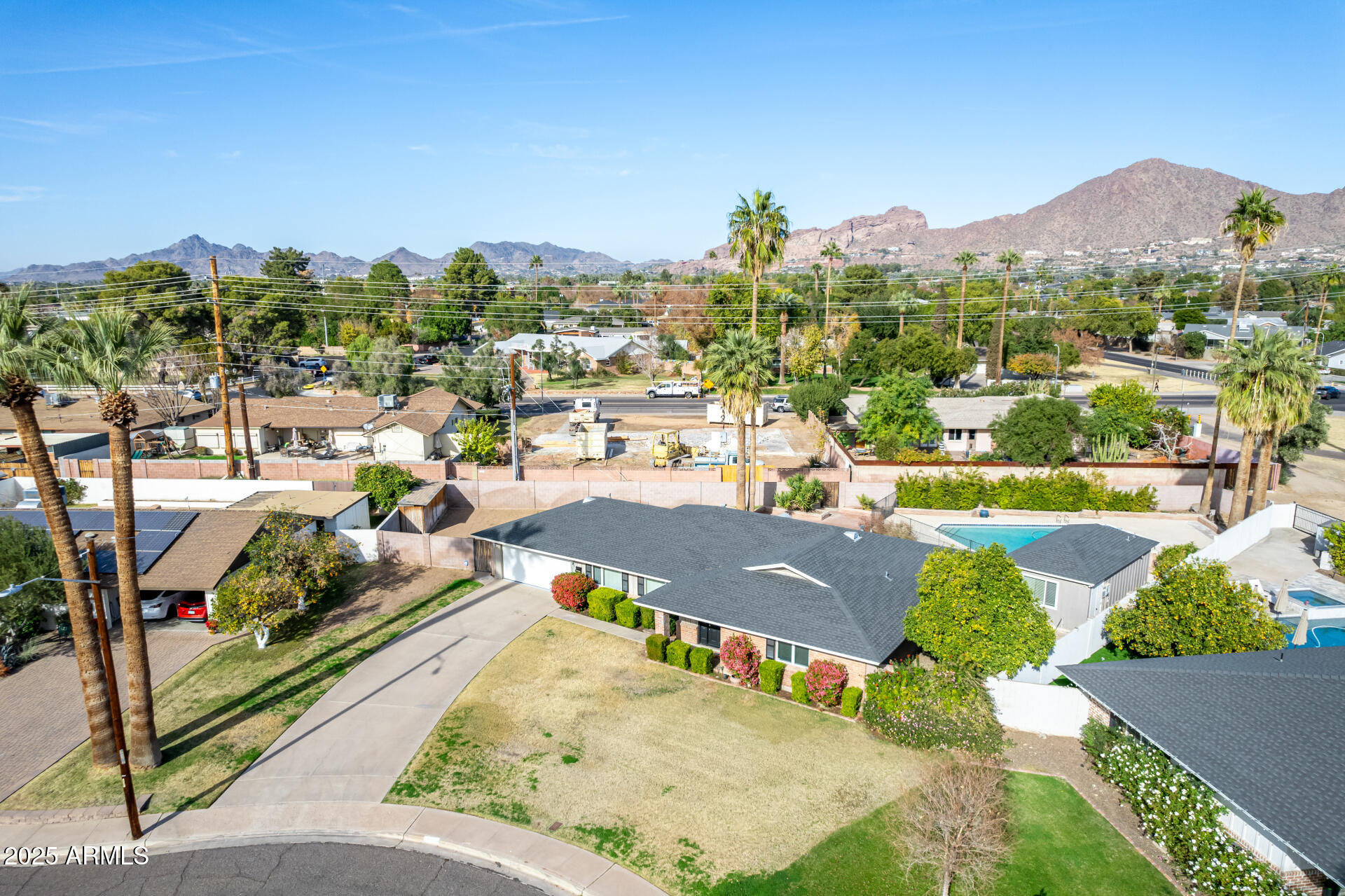 4728 E MULBERRY Drive