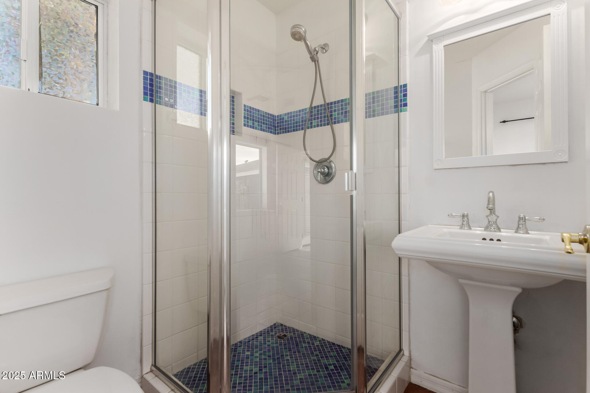 4728 E MULBERRY Drive