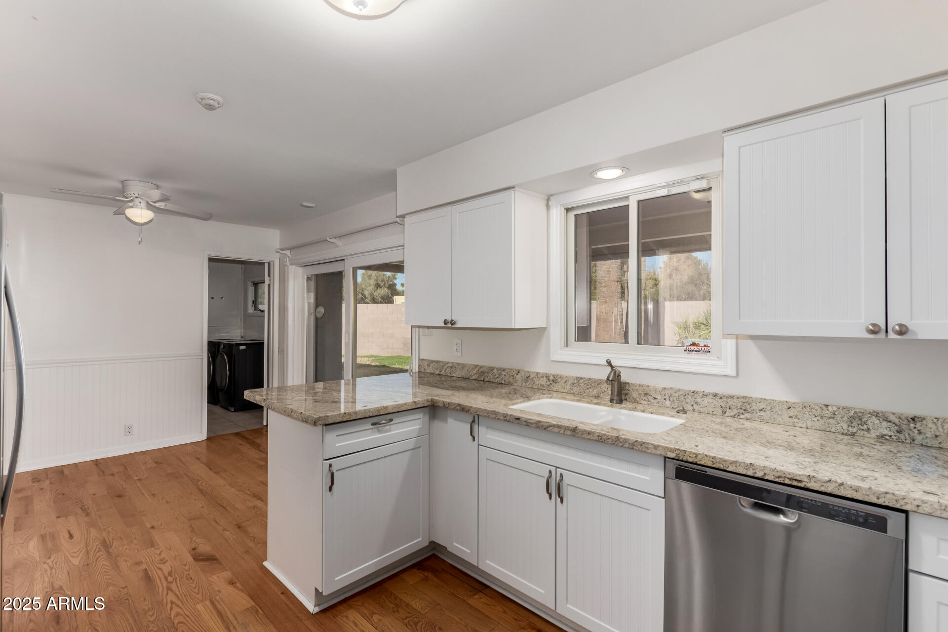 4728 E MULBERRY Drive