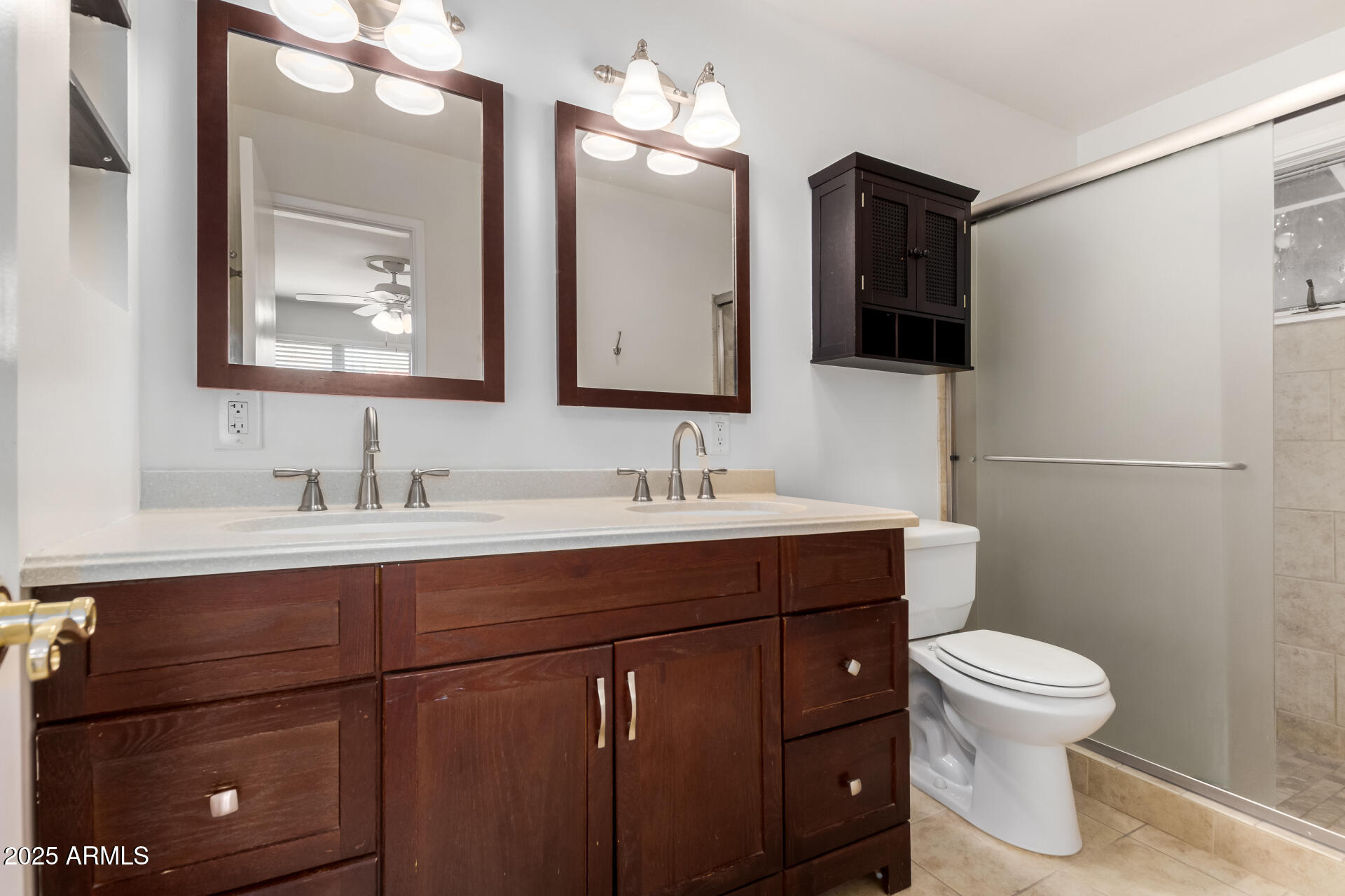 4728 E MULBERRY Drive