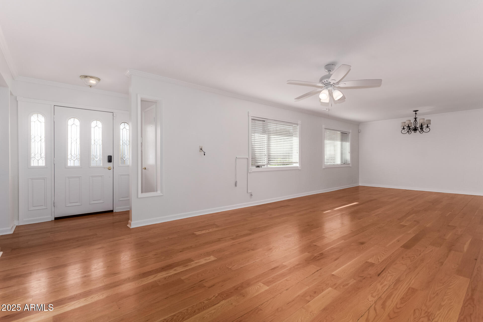 4728 E MULBERRY Drive