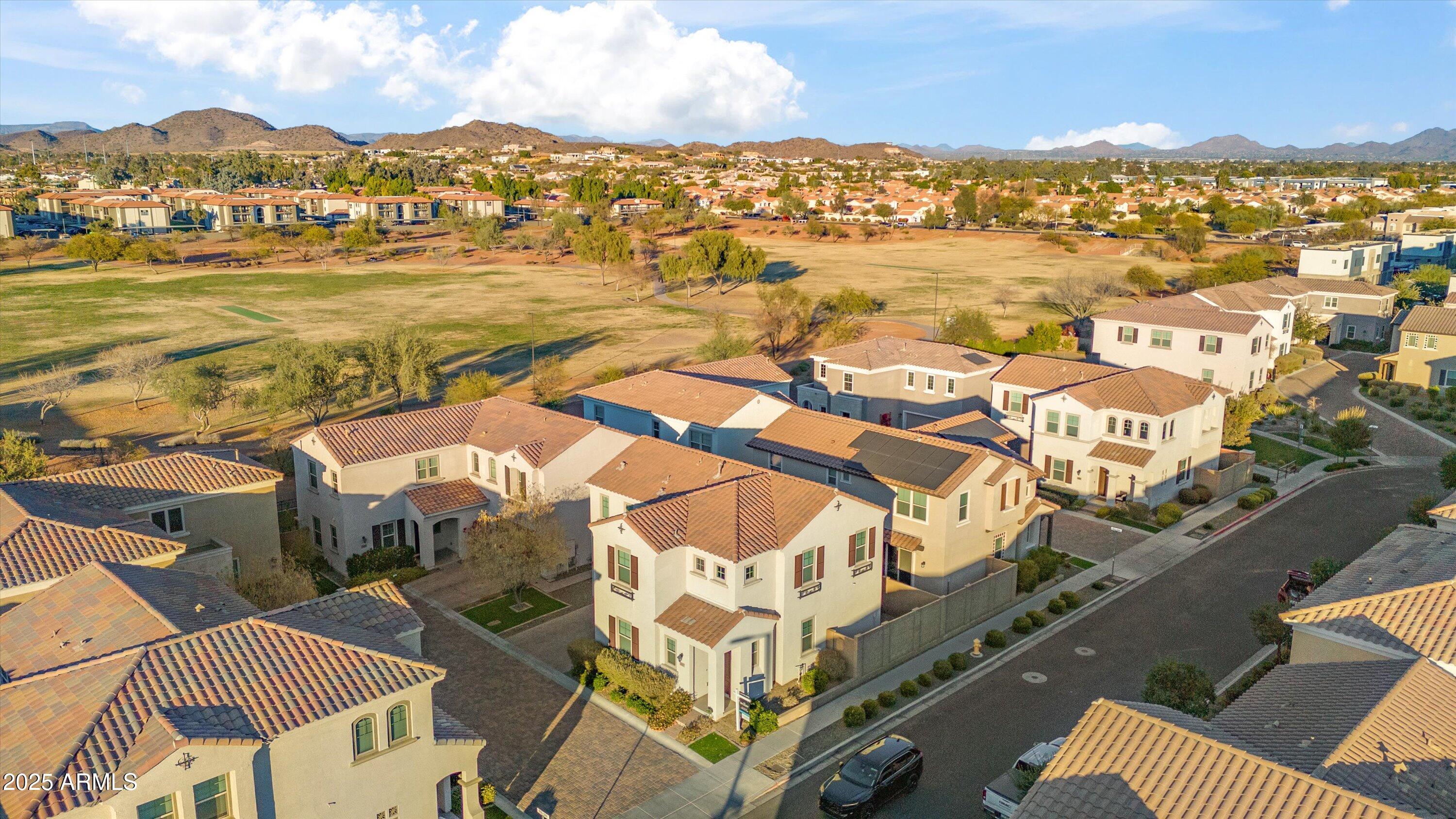 948 E ANDERSON Avenue