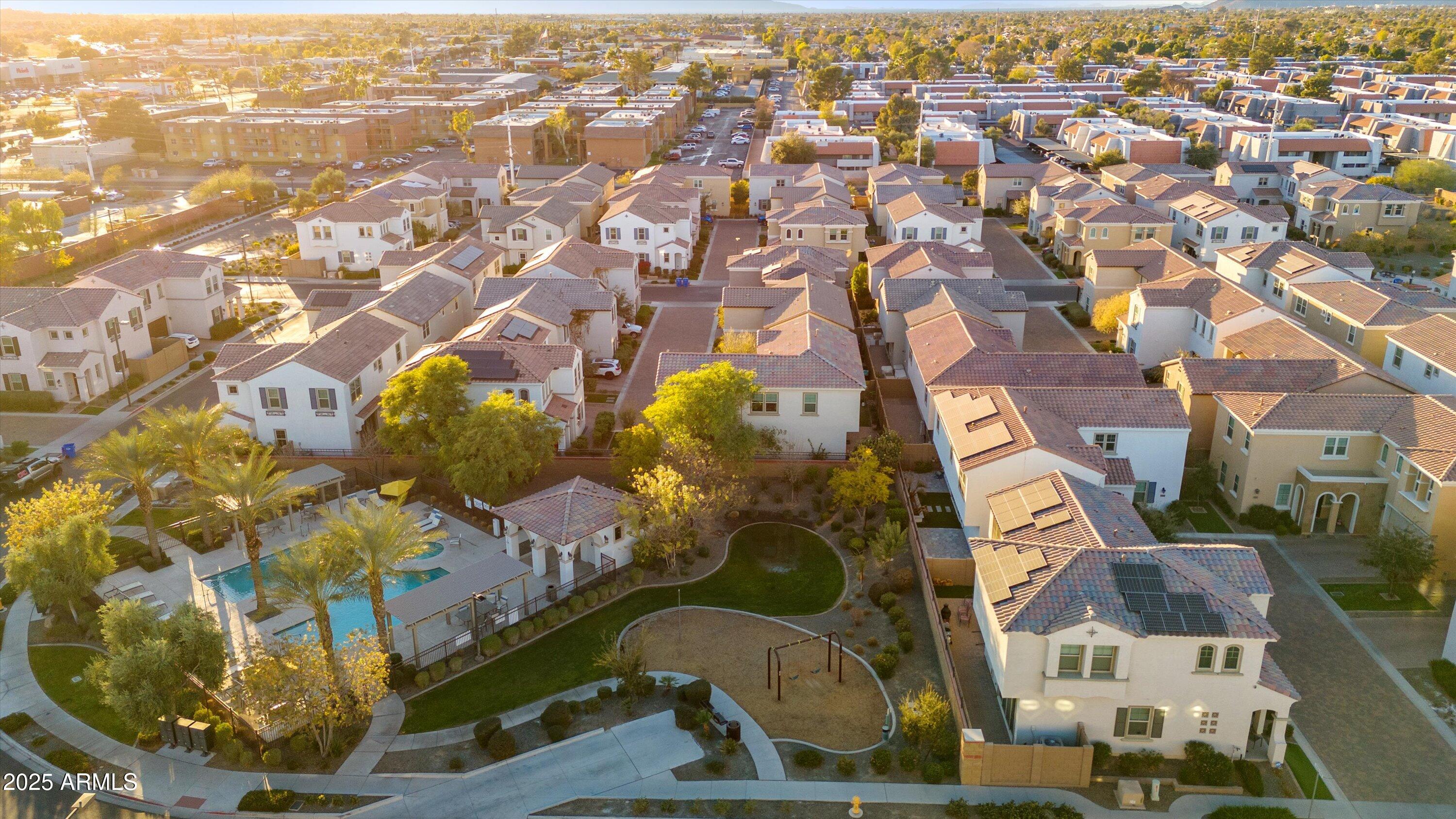 948 E ANDERSON Avenue