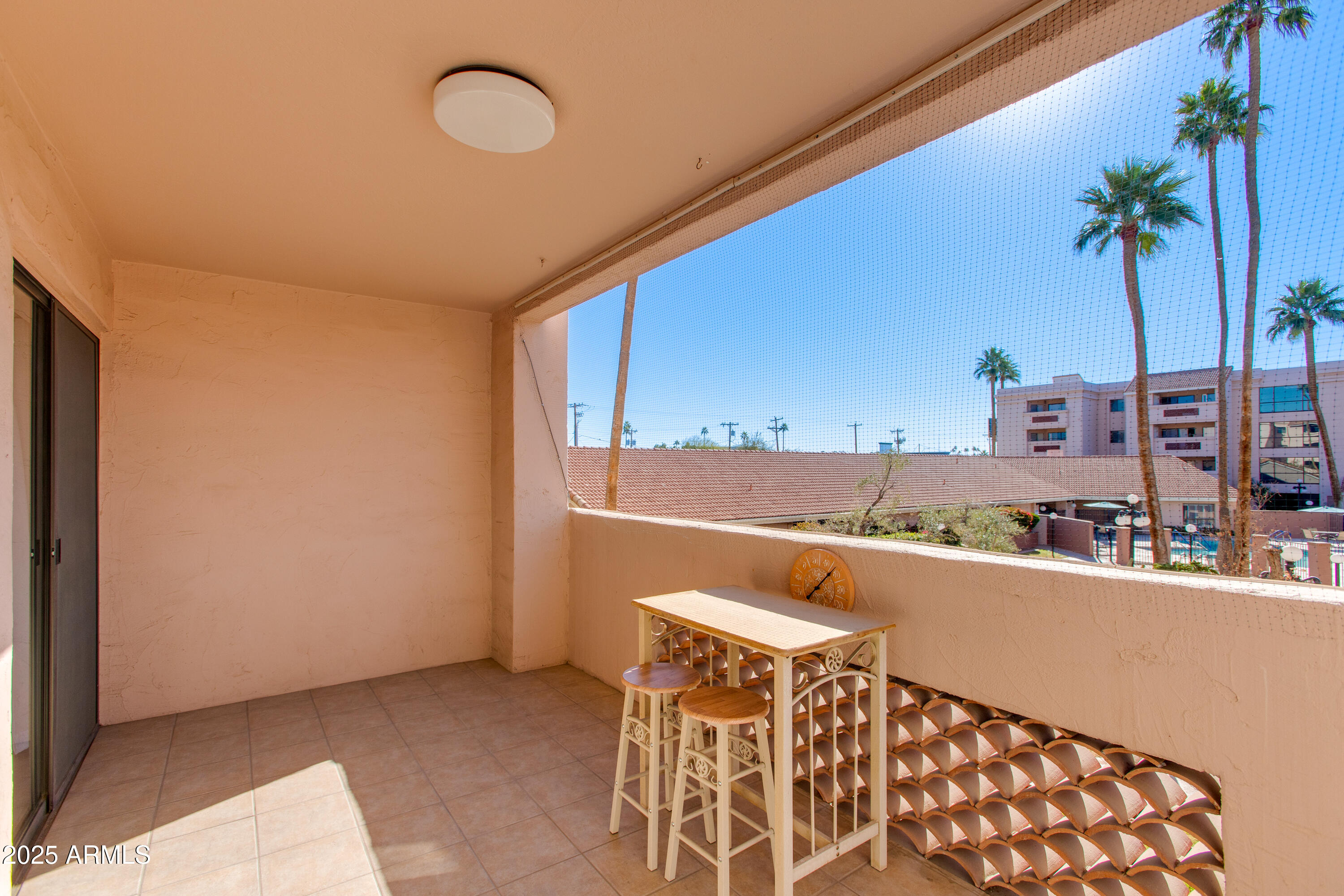 4141 N 31ST Street, 225