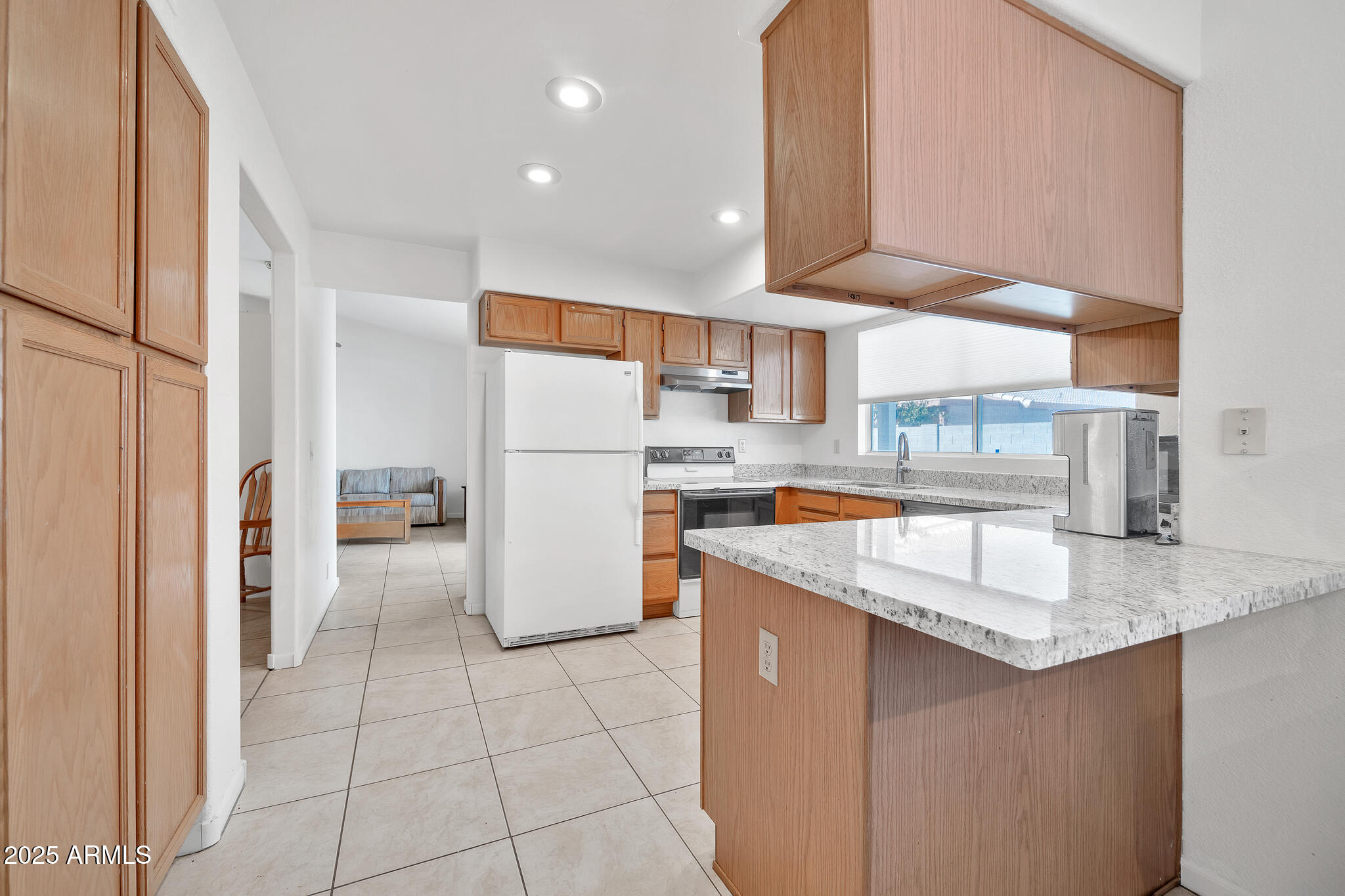 8832 W BLOOMFIELD Road