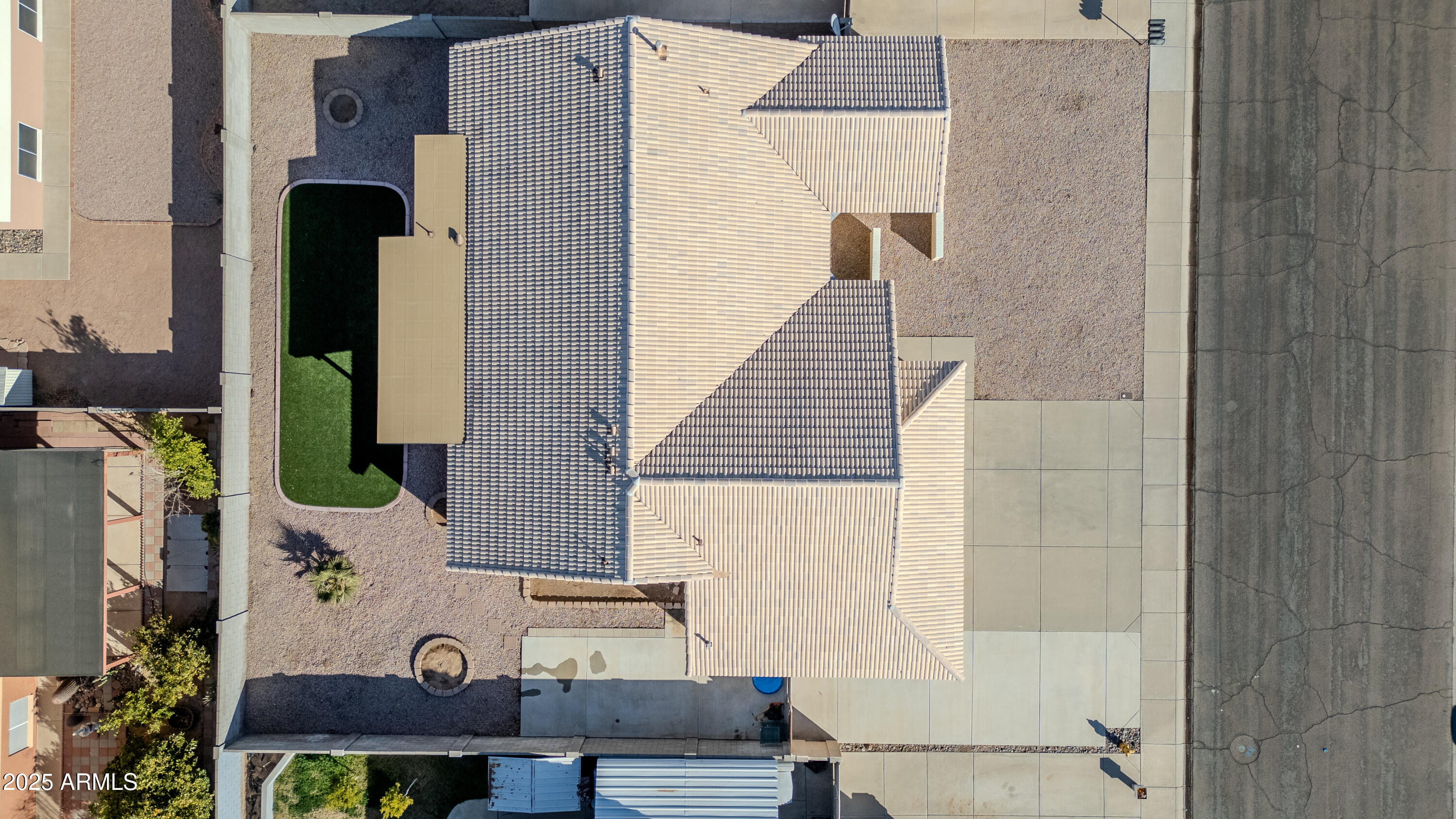 8832 W BLOOMFIELD Road