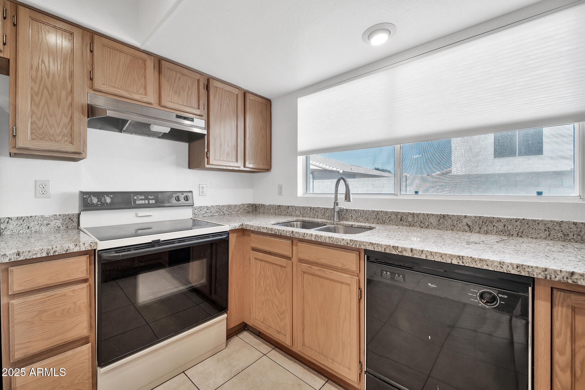 8832 W BLOOMFIELD Road