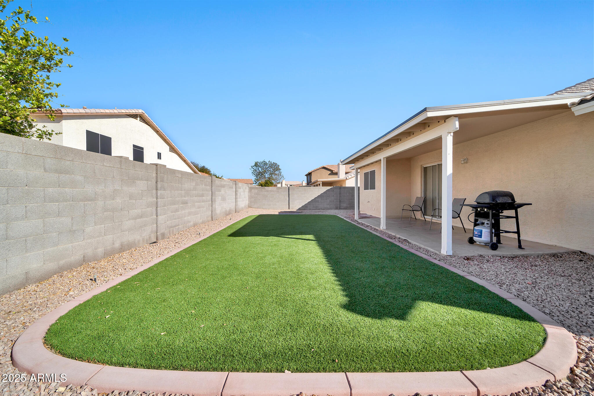 8832 W BLOOMFIELD Road