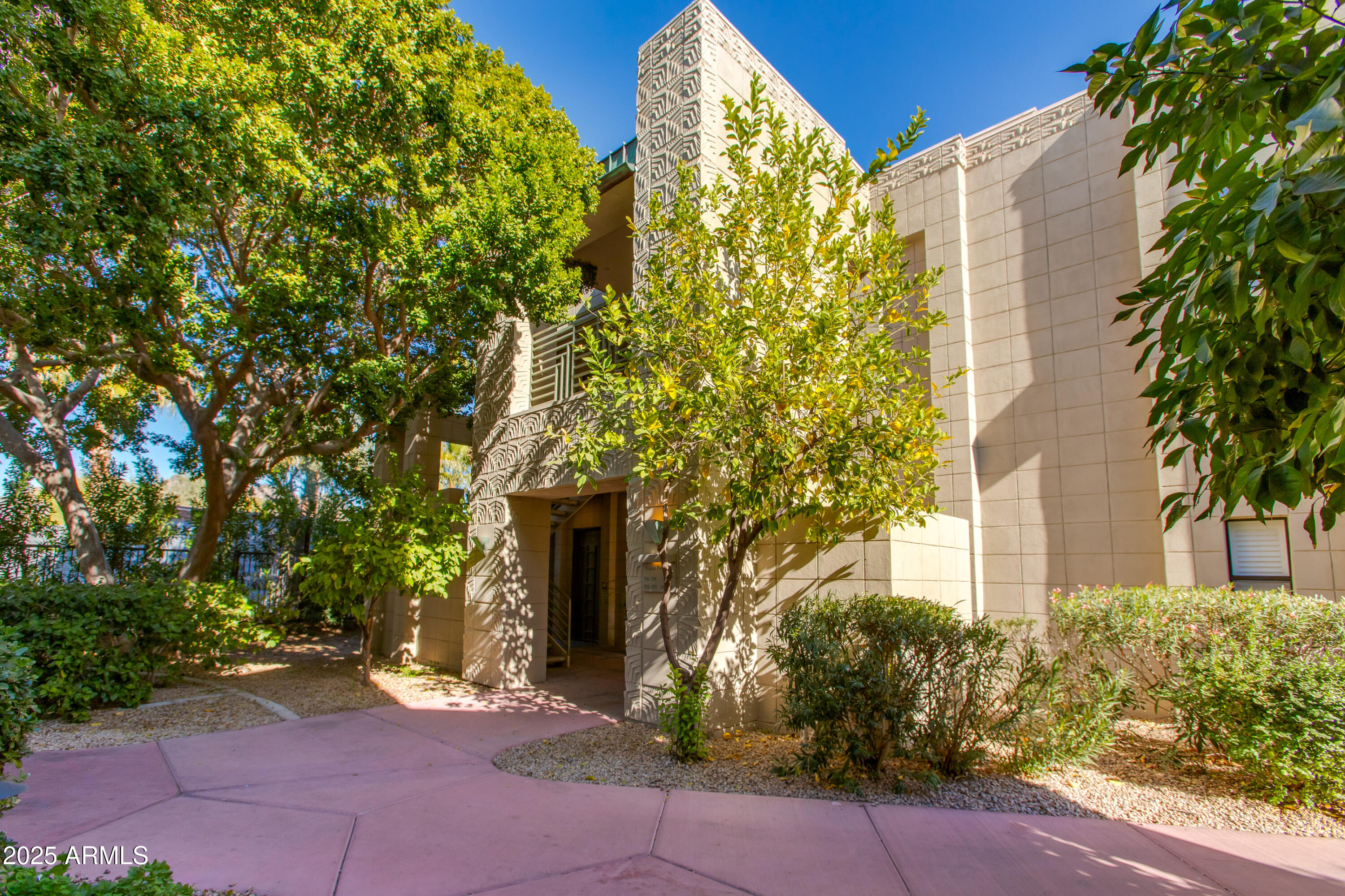 2802 E CAMINO ACEQUIA Drive, 36
